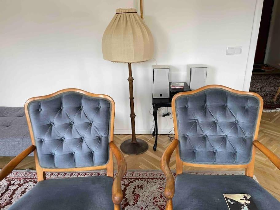 Newly renovated apartment in the heart of city
