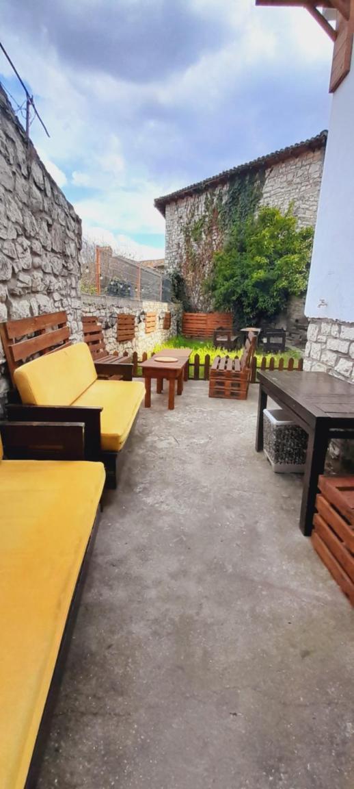 Villa Maria - Berat Castle