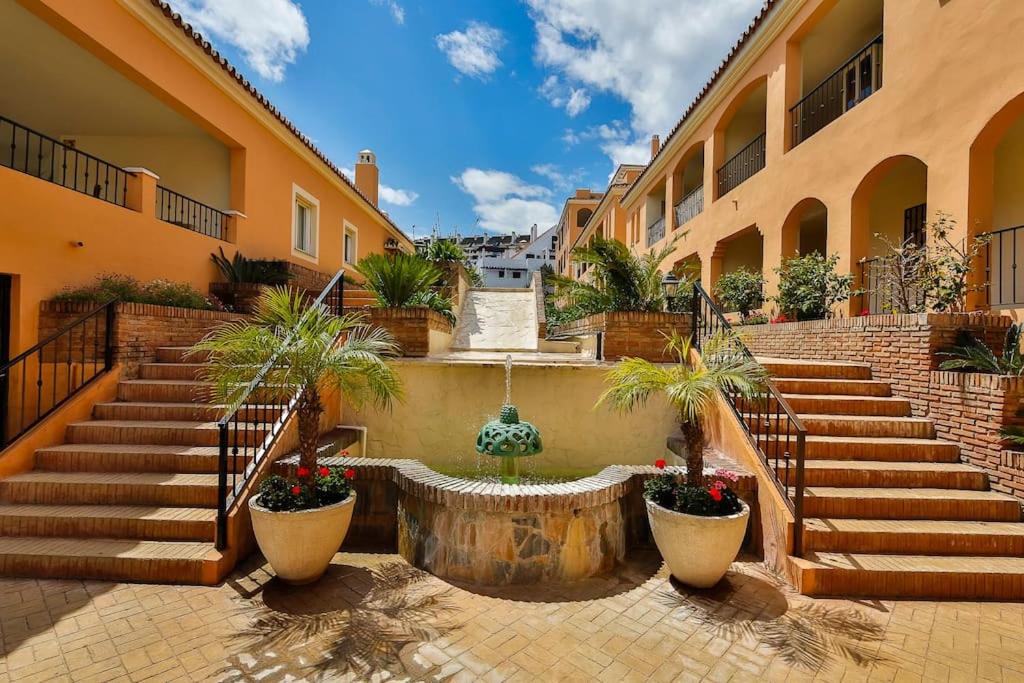 Luxury Banus Puerto Golf