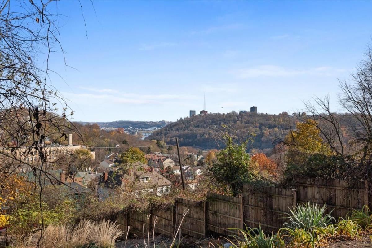 Light-Bright with Craftsman Character and Views view 2