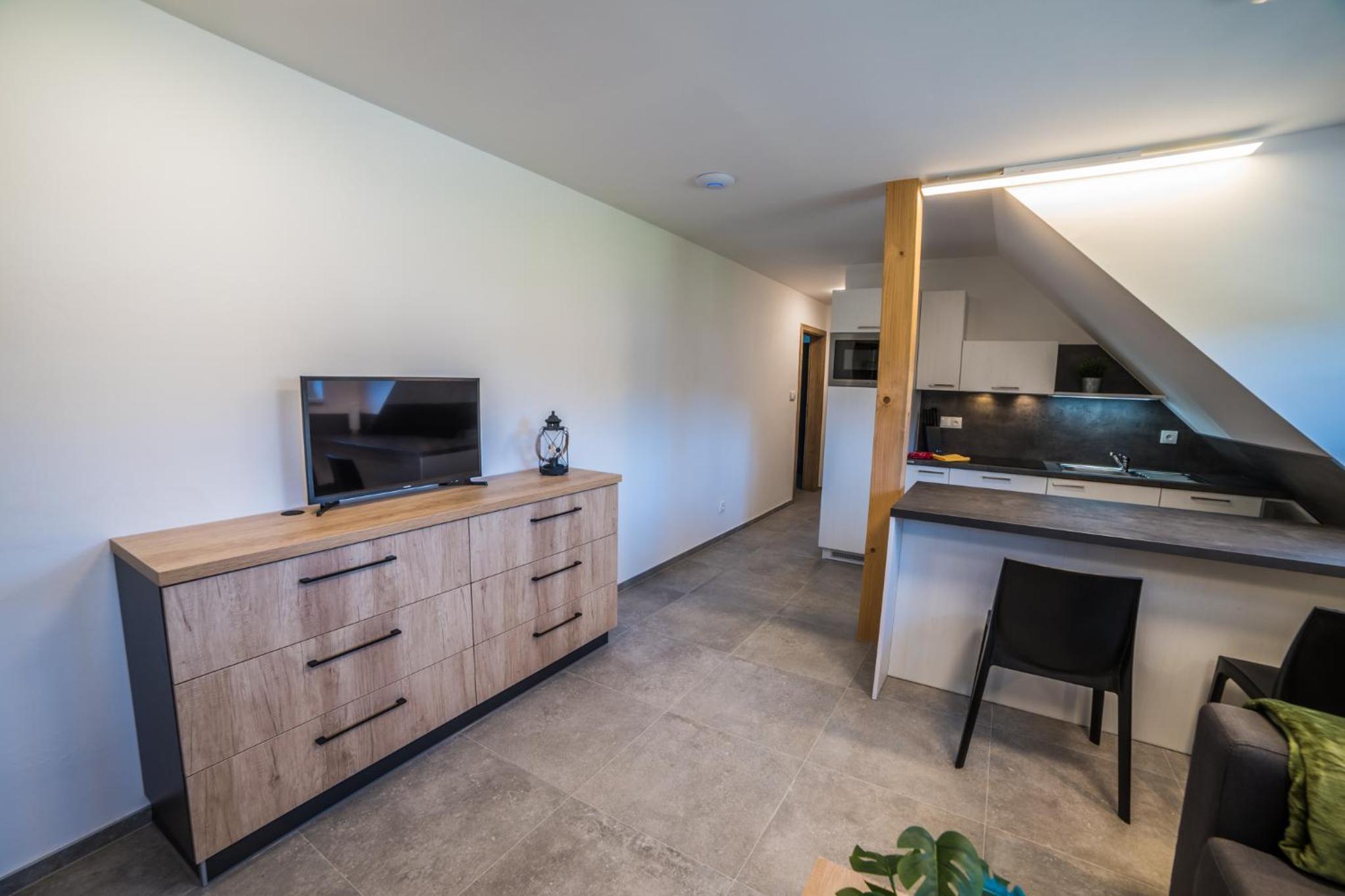 APARTMÁNY ATHEL KVILDA
