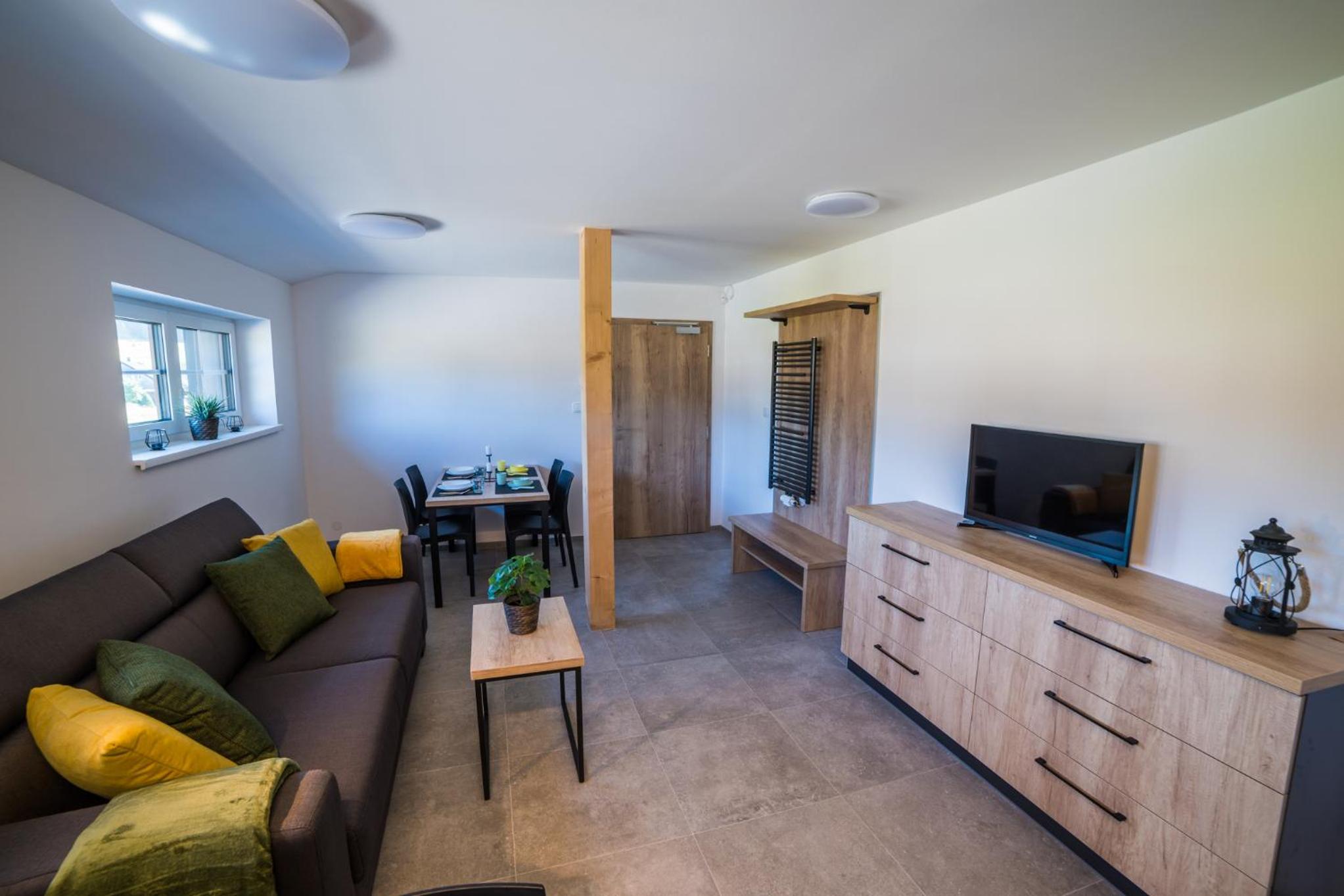 APARTMÁNY ATHEL KVILDA