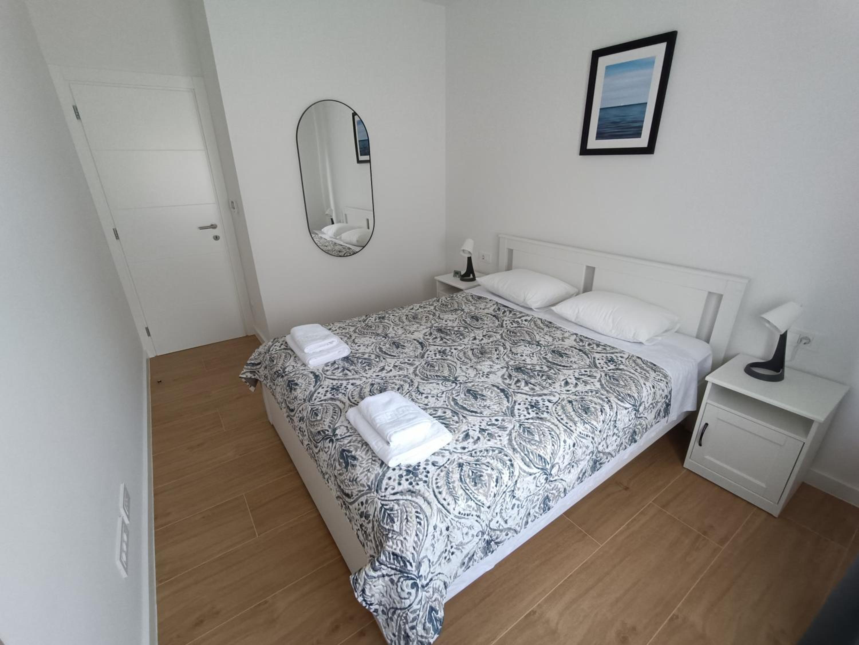 Apartment Oaza with free parking view 3