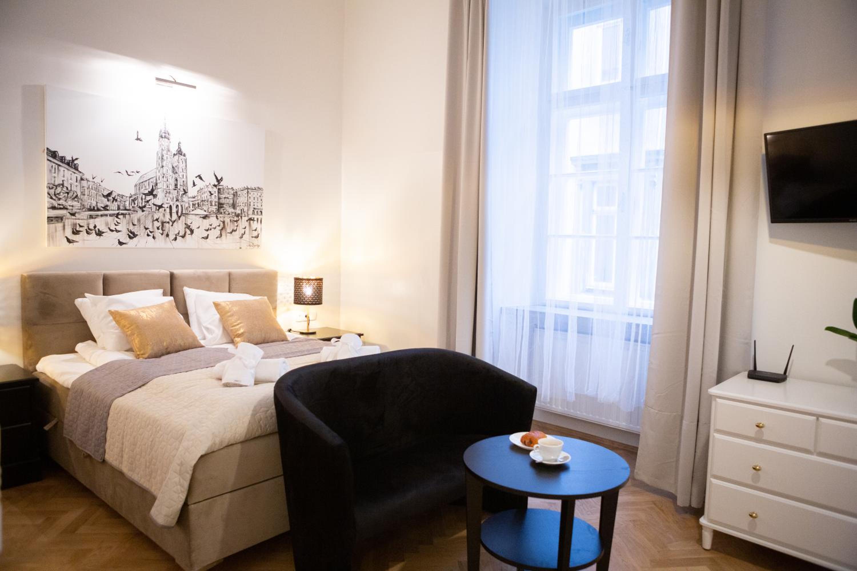 Apartments Roman