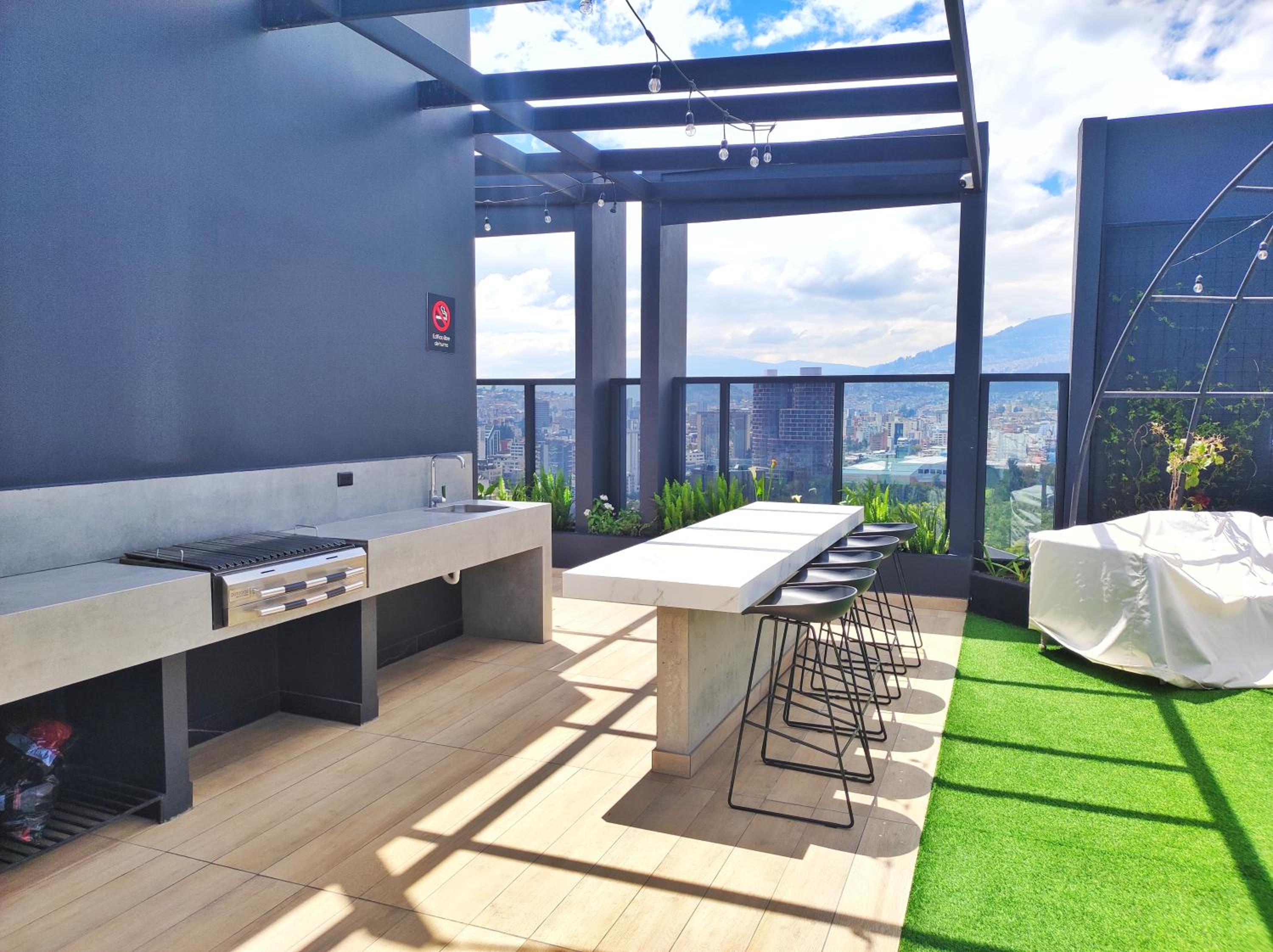 Republica del Salvador Coliving Ecuador XOE