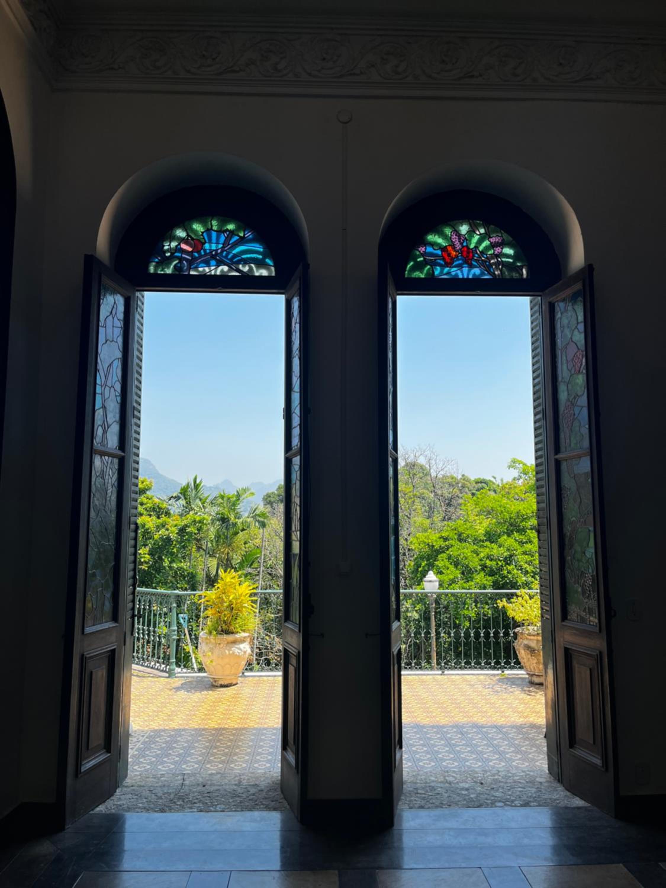 Castelo dos Tucanos Host