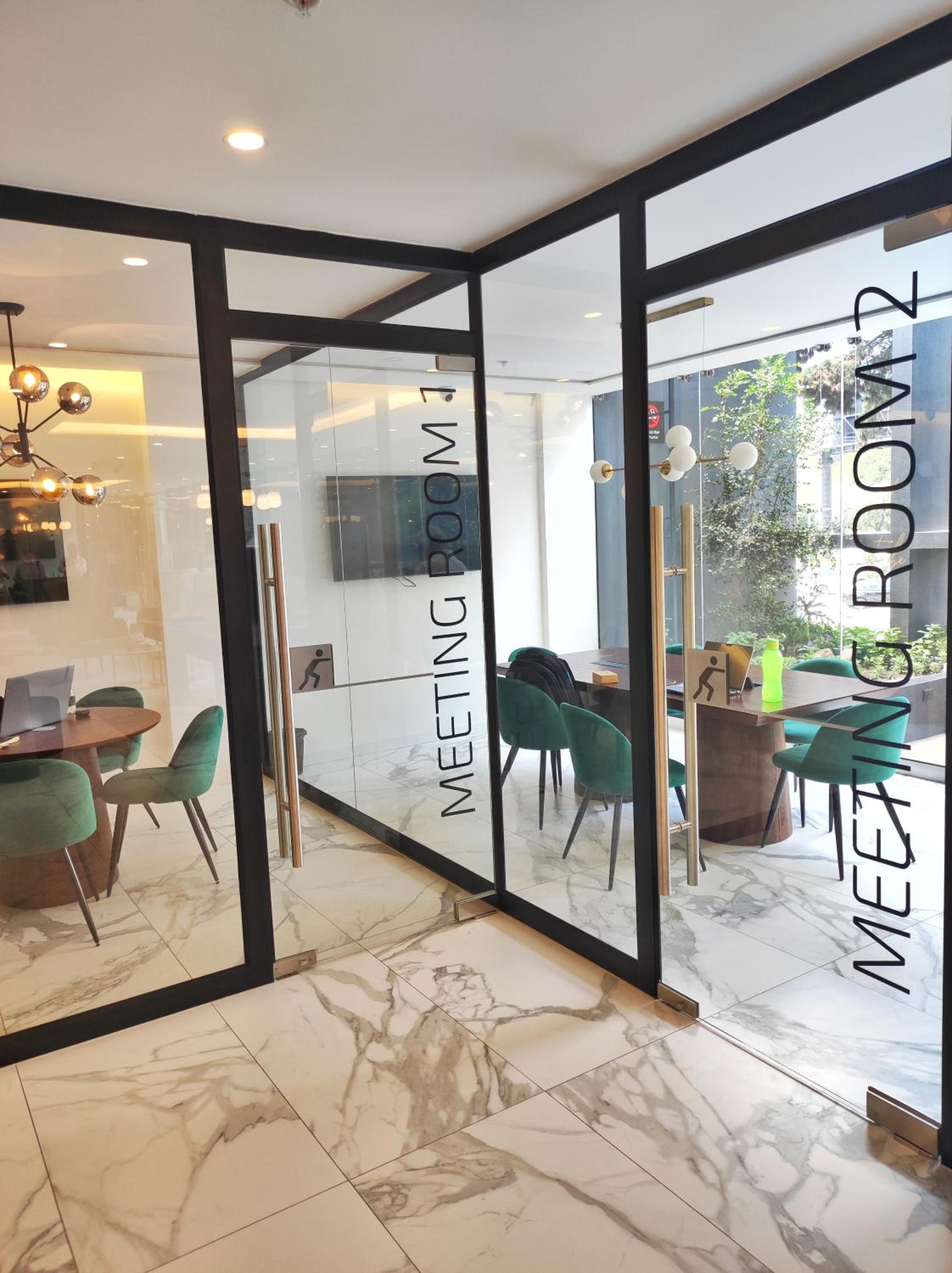 Republica del Salvador Coliving Ecuador XOE
