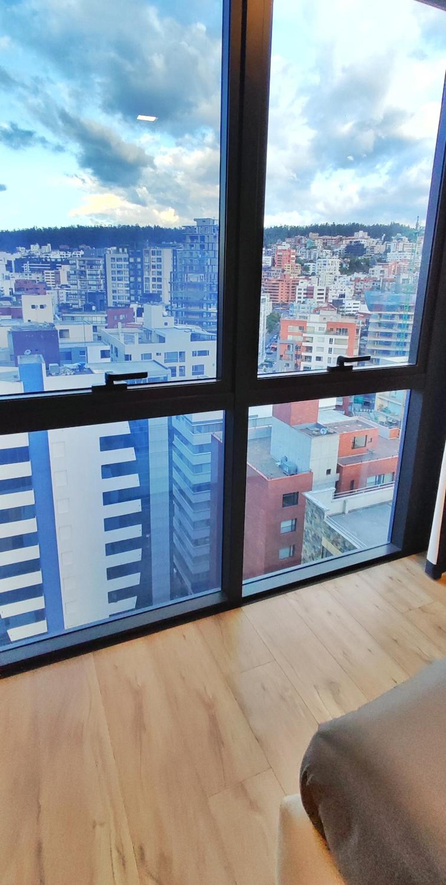 Republica del Salvador Coliving Ecuador XOE