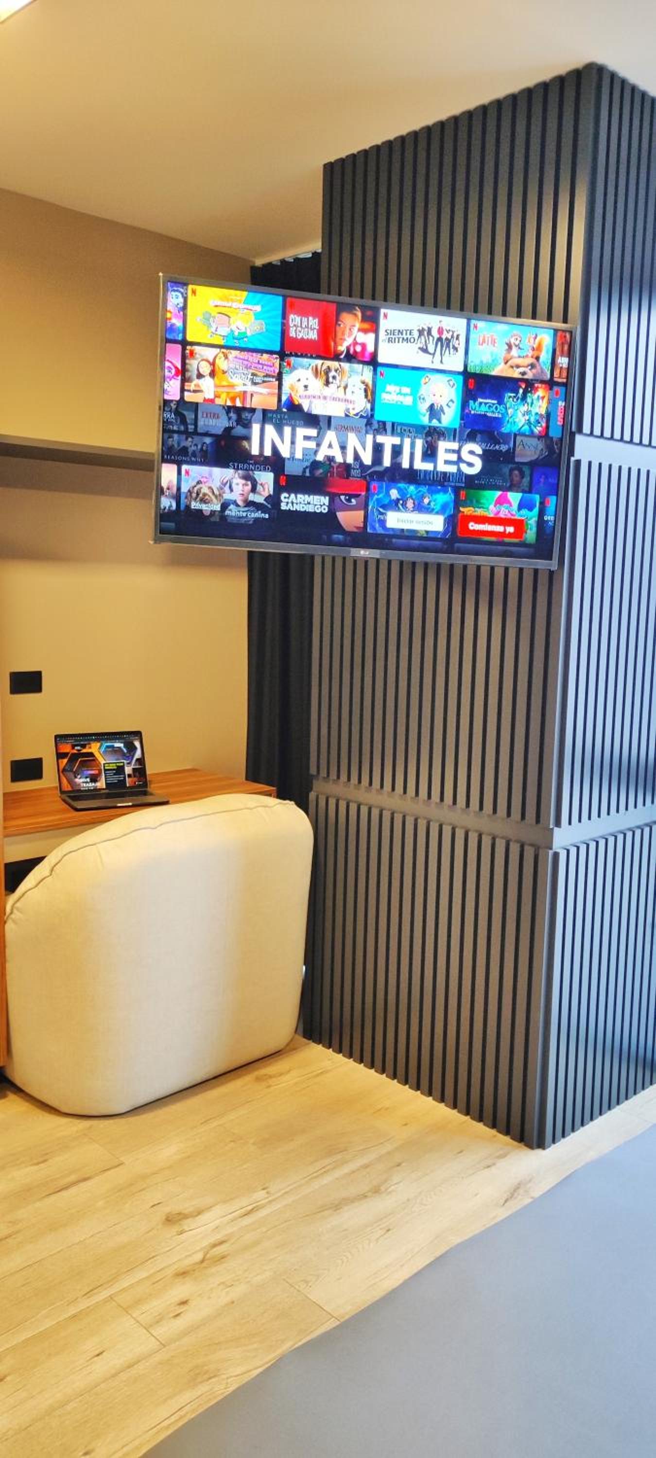 Republica del Salvador Coliving Ecuador XOE
