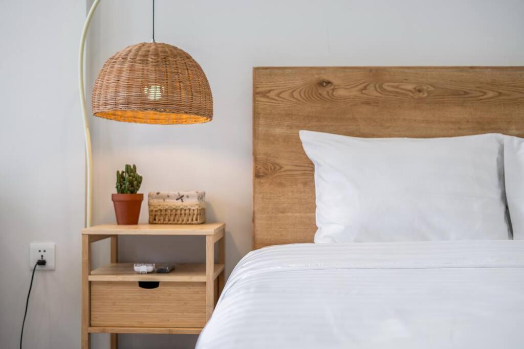 NEW_ 5 star bed, Lake view, Imperia Smart City