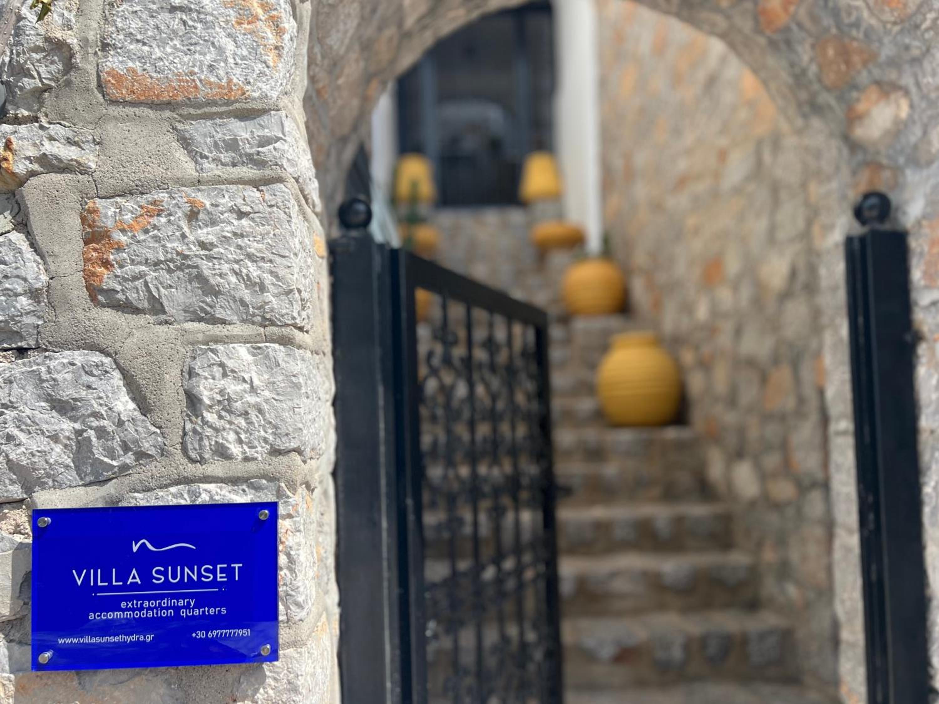 Hotel Villa Sunset - Image 1