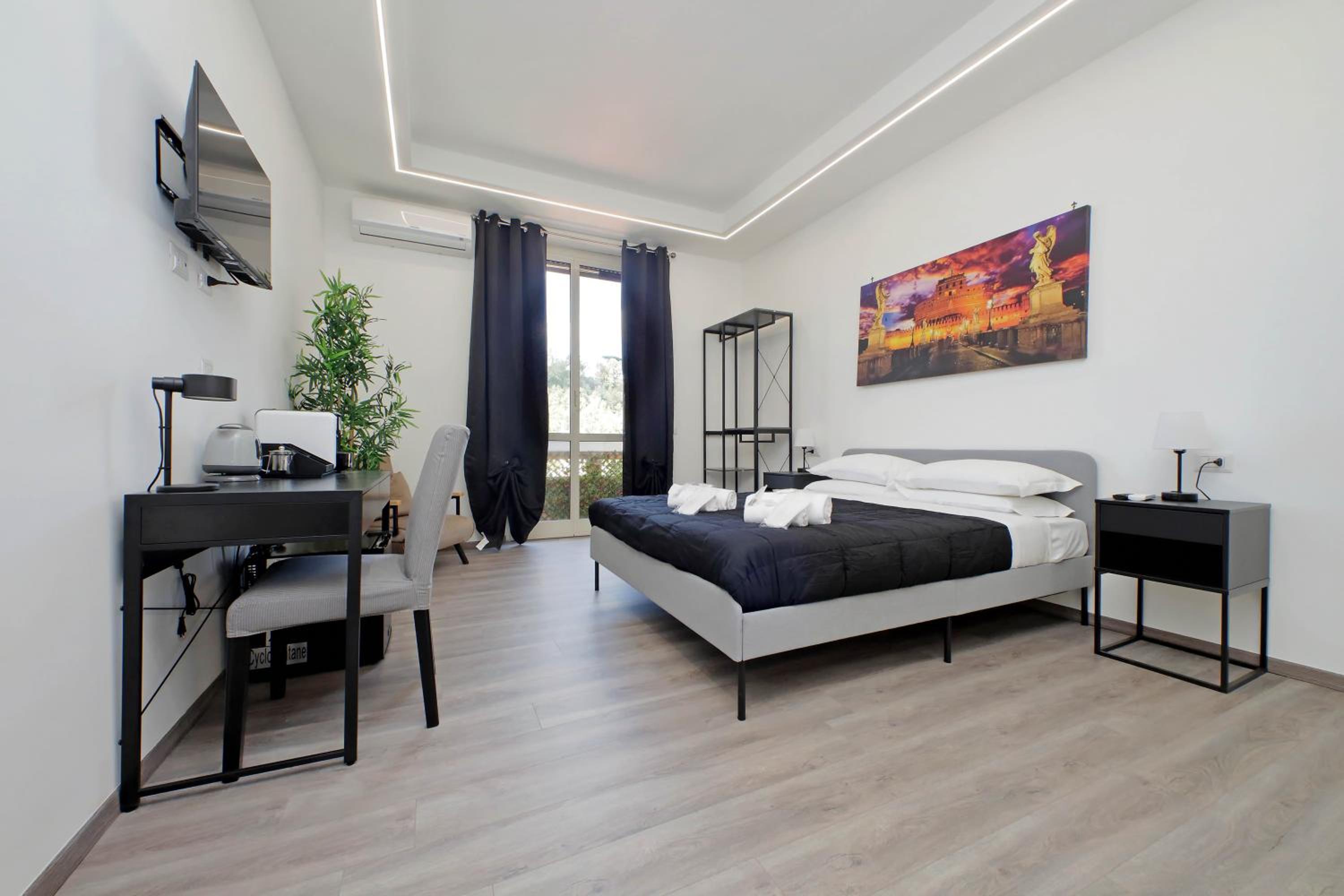 ReRent Rooms - 36 TRIONFALE GUESTHOUSE