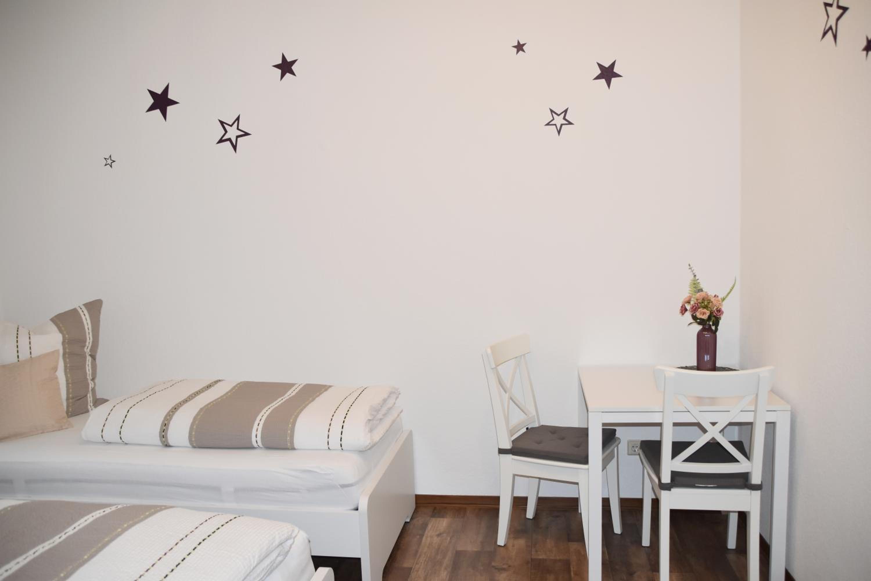 Ferienwohnung und Pension 