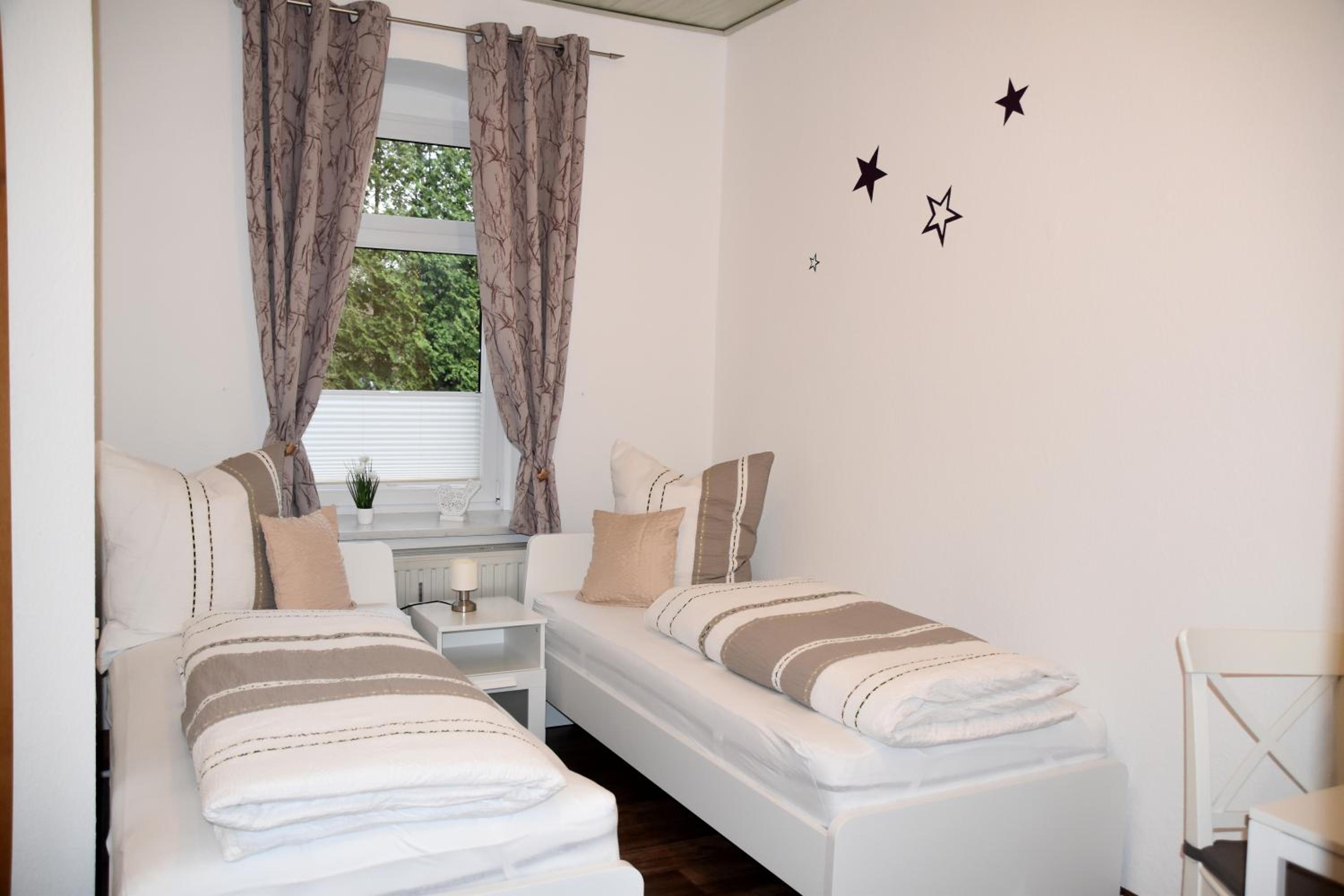 Ferienwohnung und Pension 