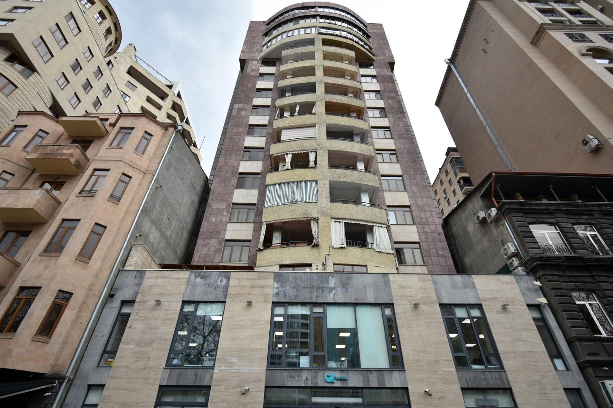 Apartment in Yerevan near Seasons park