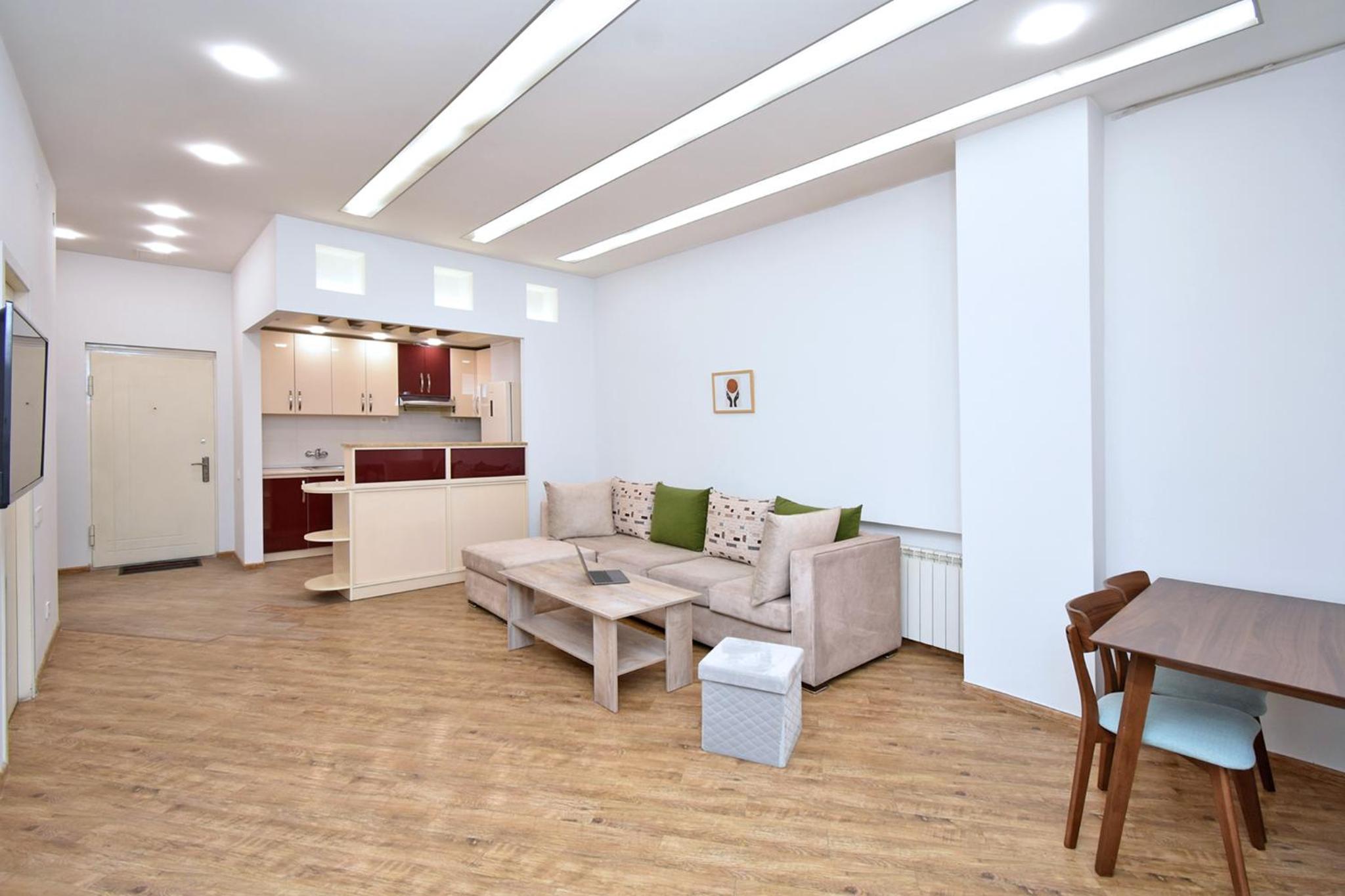 Apartment in Yerevan near Seasons park