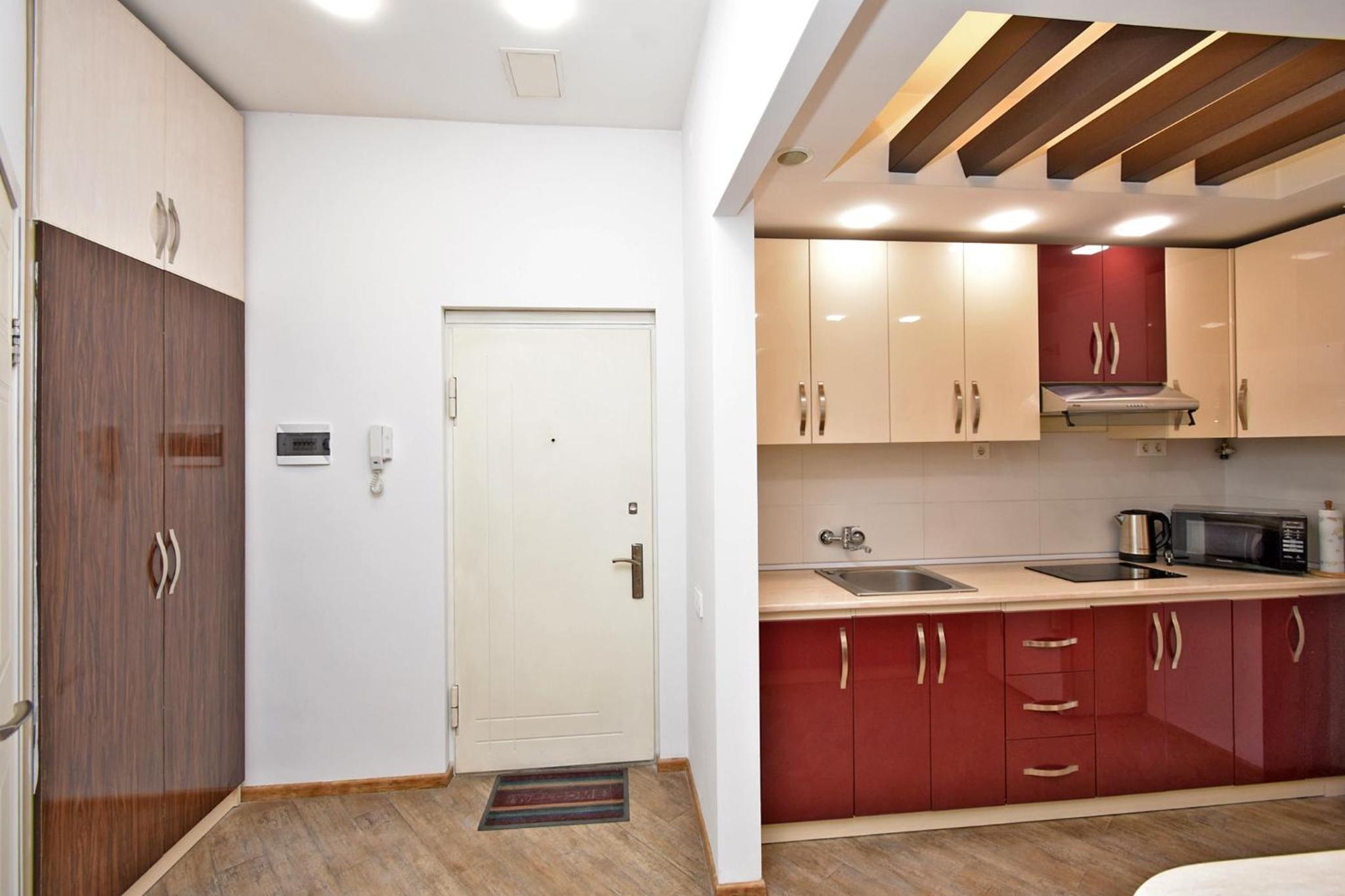 Apartment in Yerevan near Seasons park