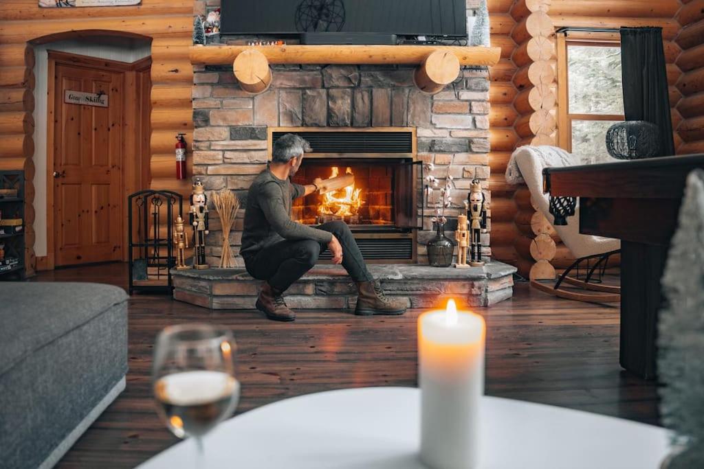 Private Hot tub Sauna 5min walk Lake Northern Escape