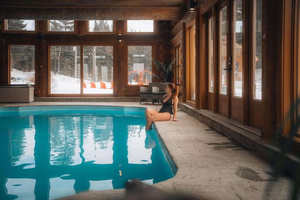 Private Hot tub Sauna 5min walk Lake Northern Escape