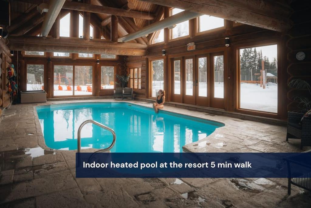 Private Hot tub Sauna 5min walk Lake Northern Escape