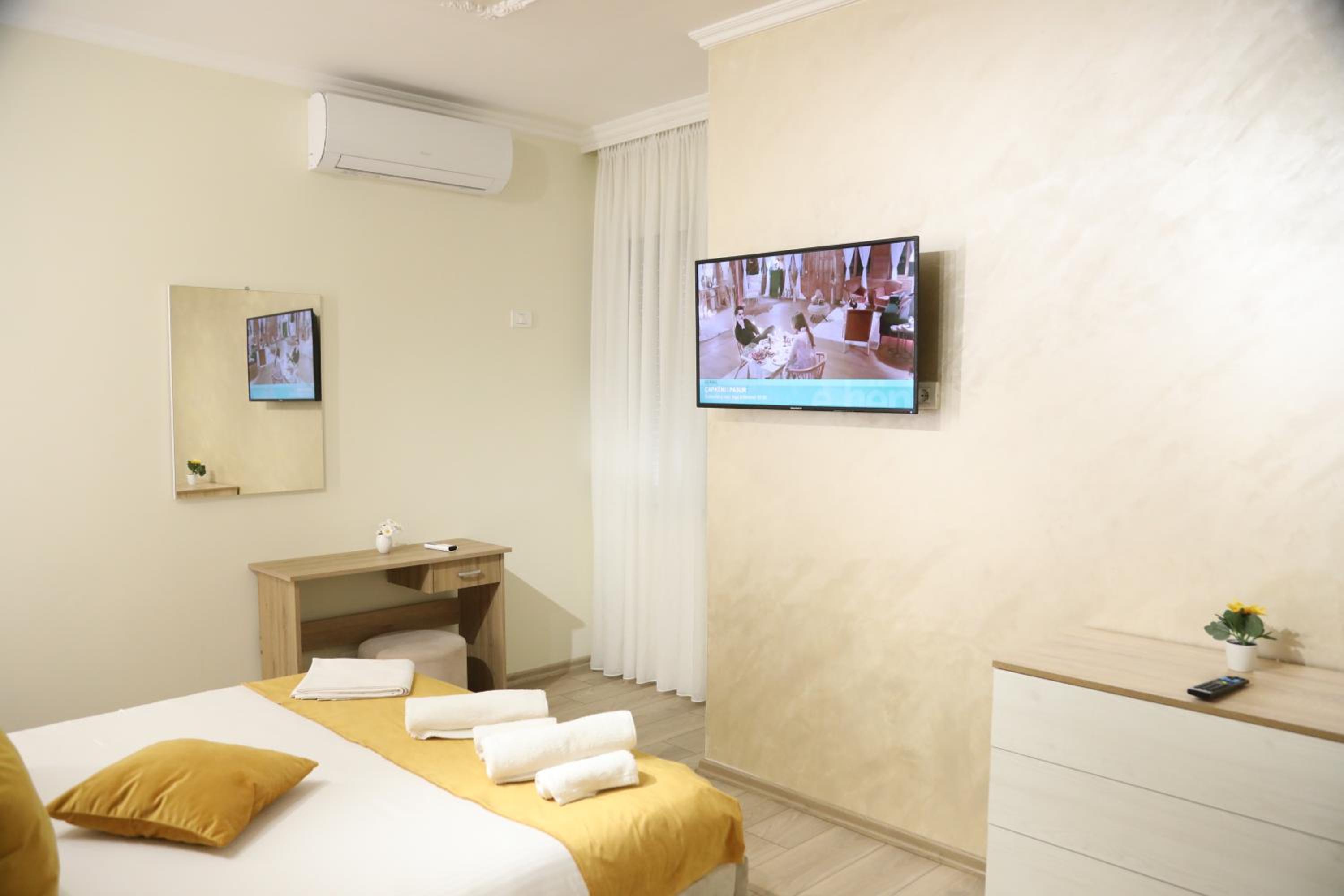 Tirana City Center Cozy Modern Apartment 9/B