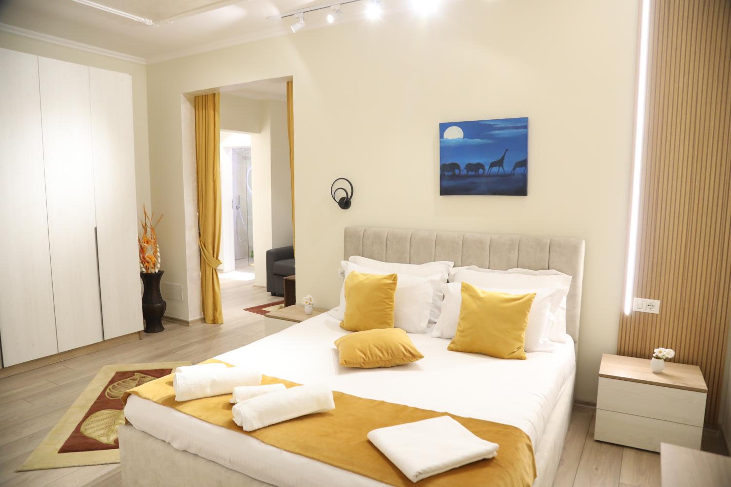 Tirana City Center Cozy Modern Apartment 9/B