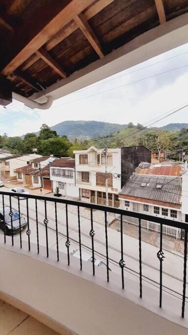 Apartamento Turístico En Calarcá Quindío a 10 min de Armenia