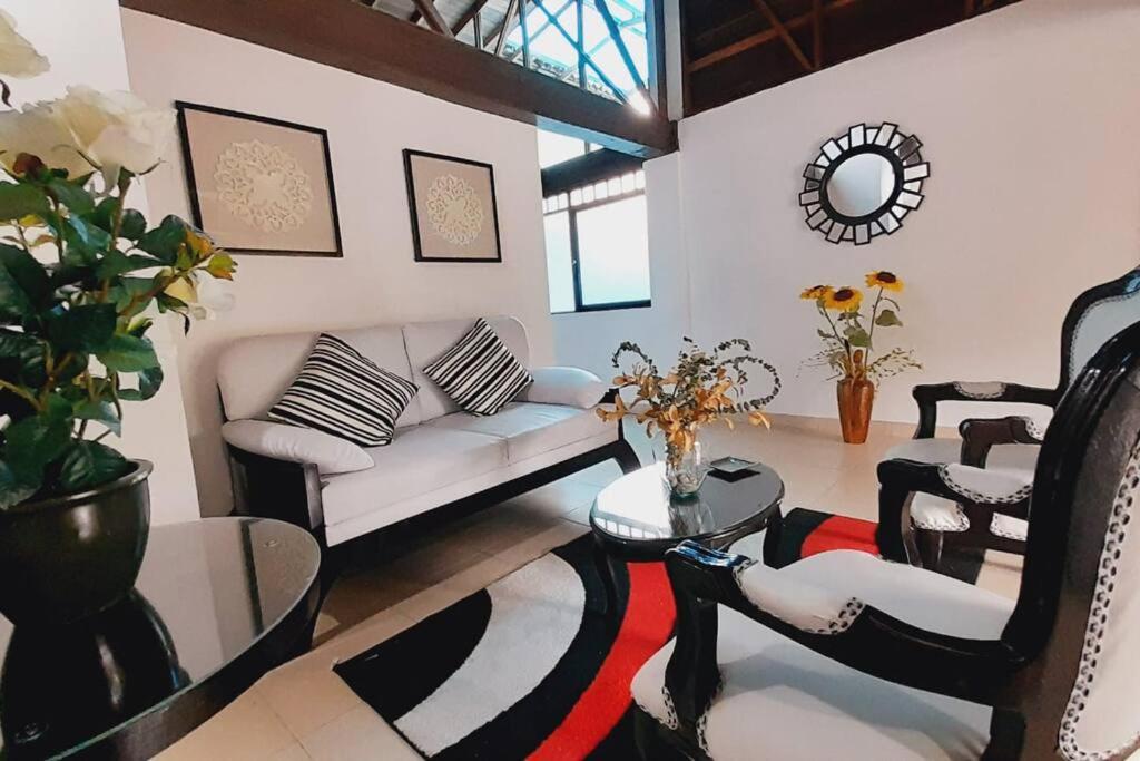 Apartamento Turístico En Calarcá Quindío a 10 min de Armenia