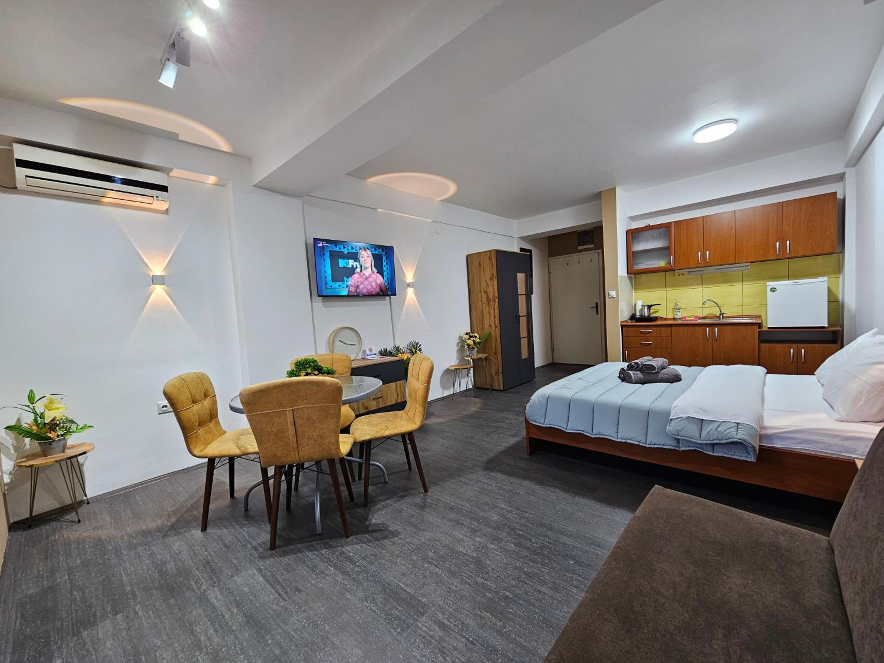 Redex Apartments 2 view 4