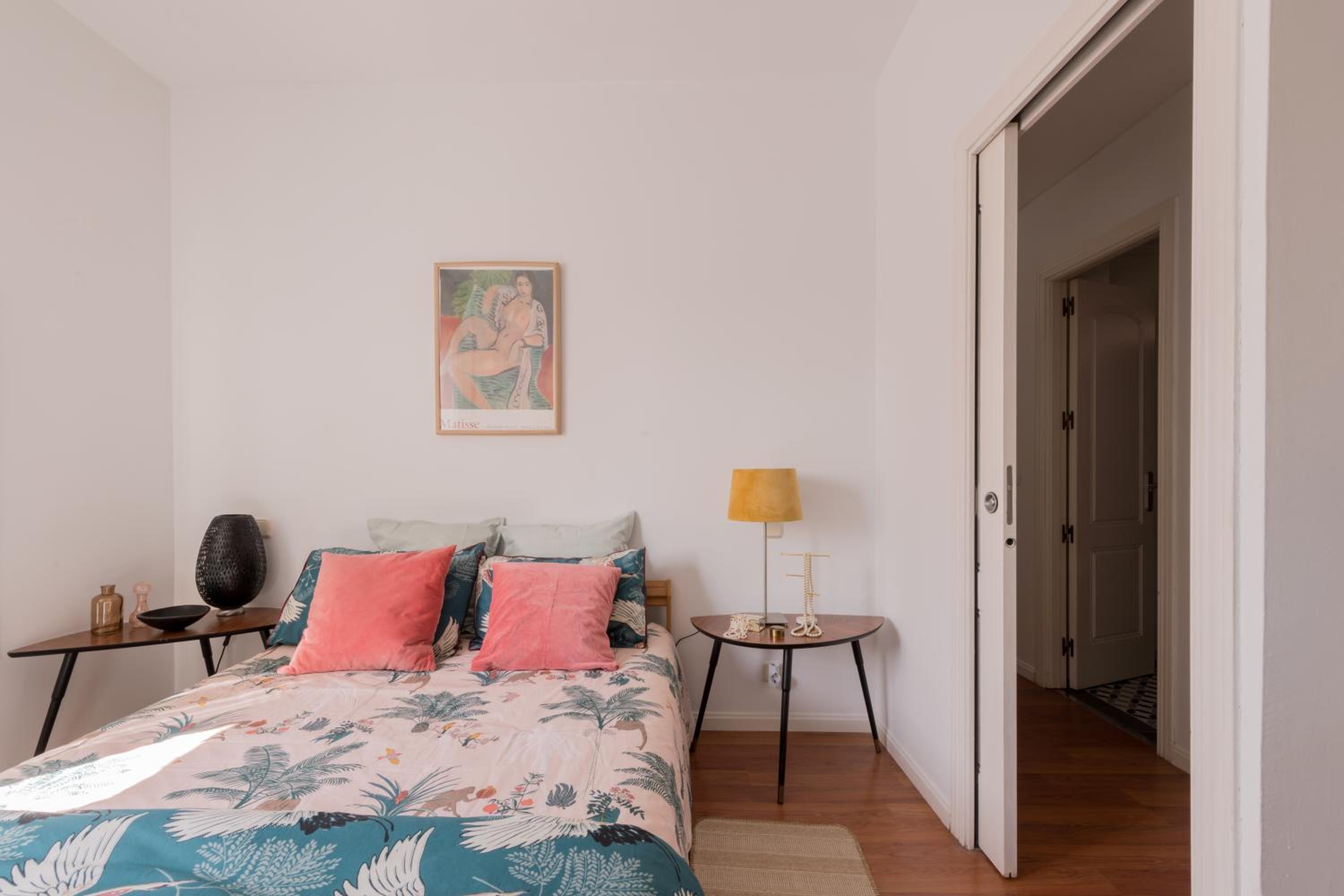 Cozy and Stylish Room with Natural Light and Vibrant Decor