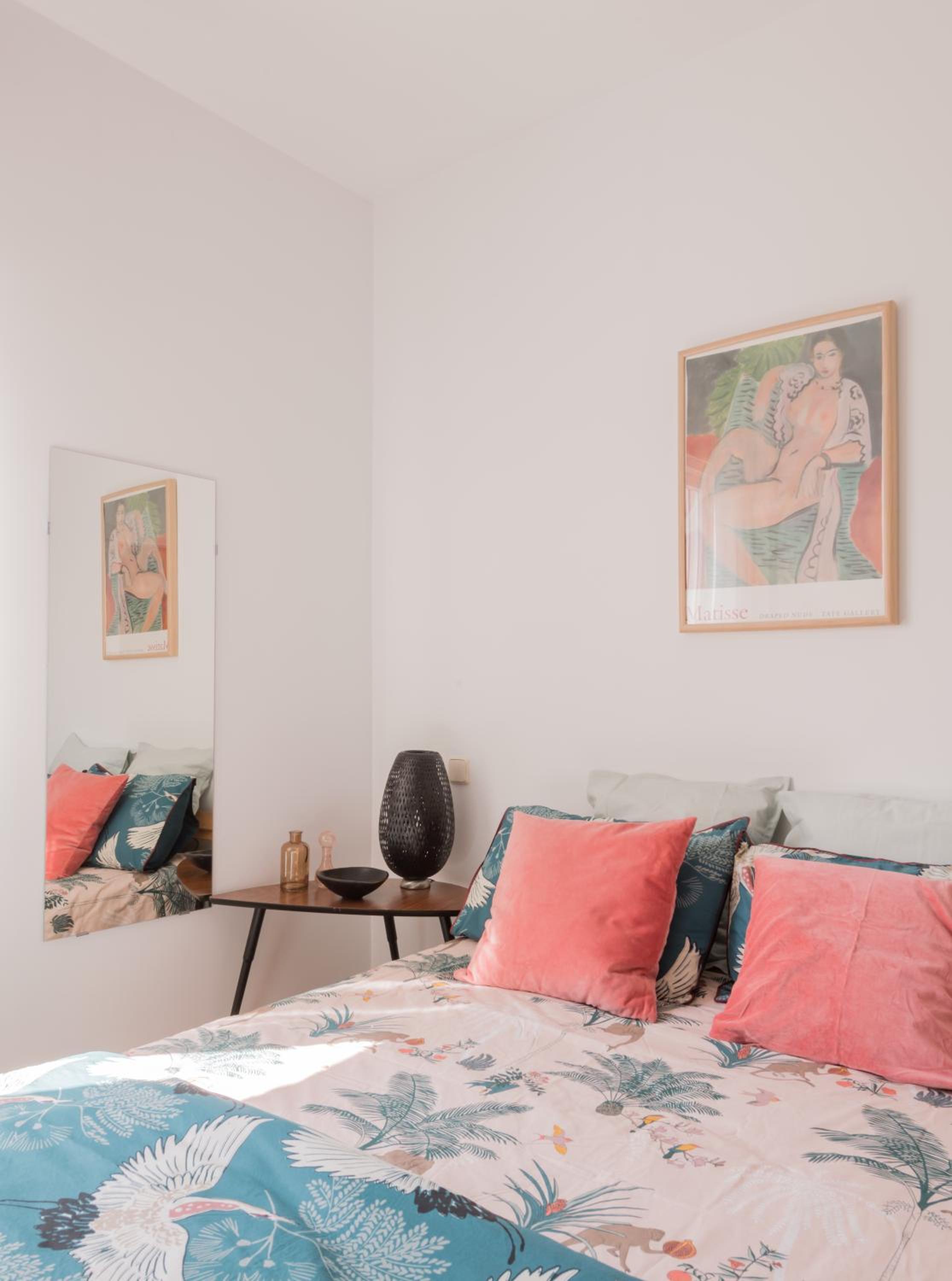 Cozy and Stylish Room with Natural Light and Vibrant Decor
