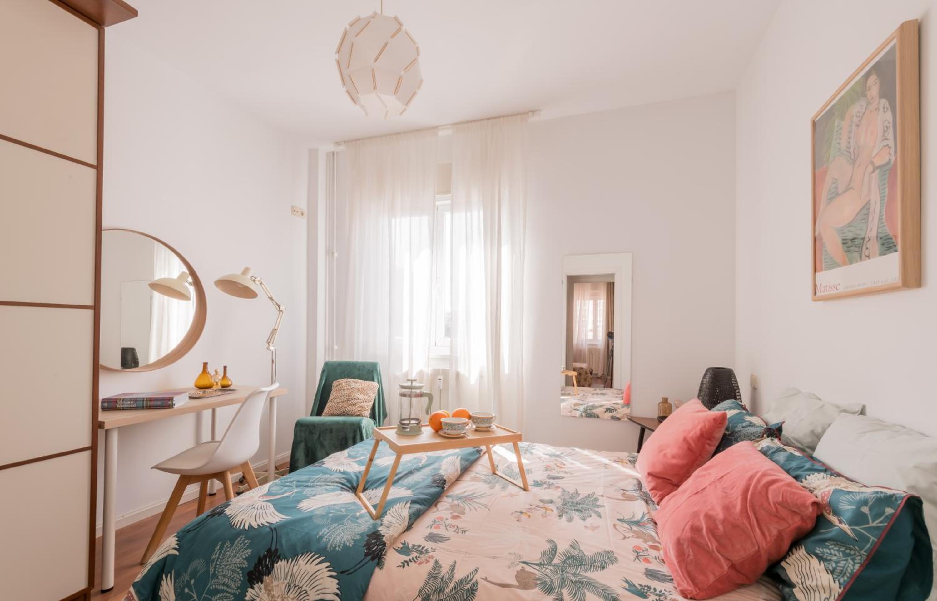 Cozy and Stylish Room with Natural Light and Vibrant Decor