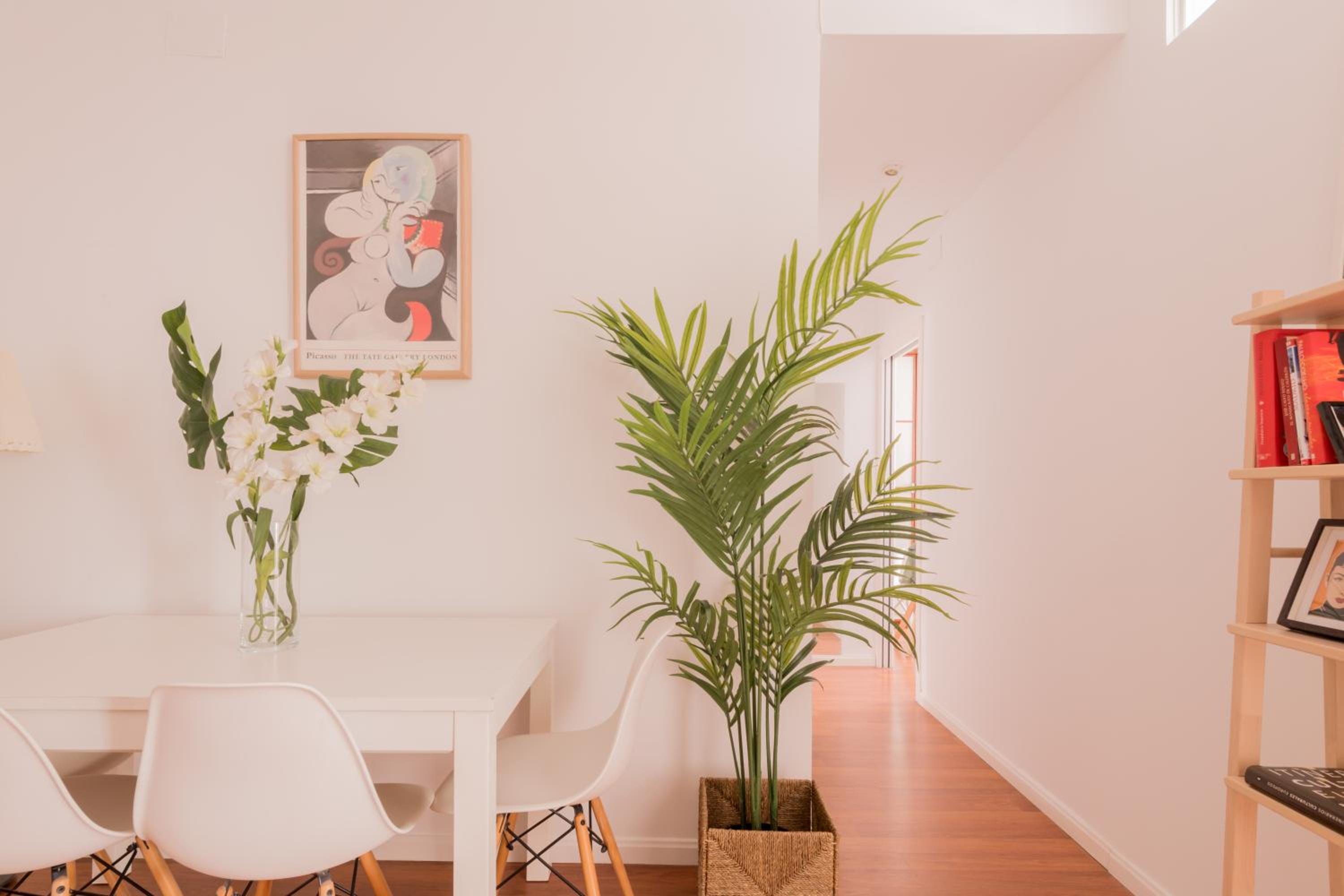 Cozy and Stylish Room with Natural Light and Vibrant Decor