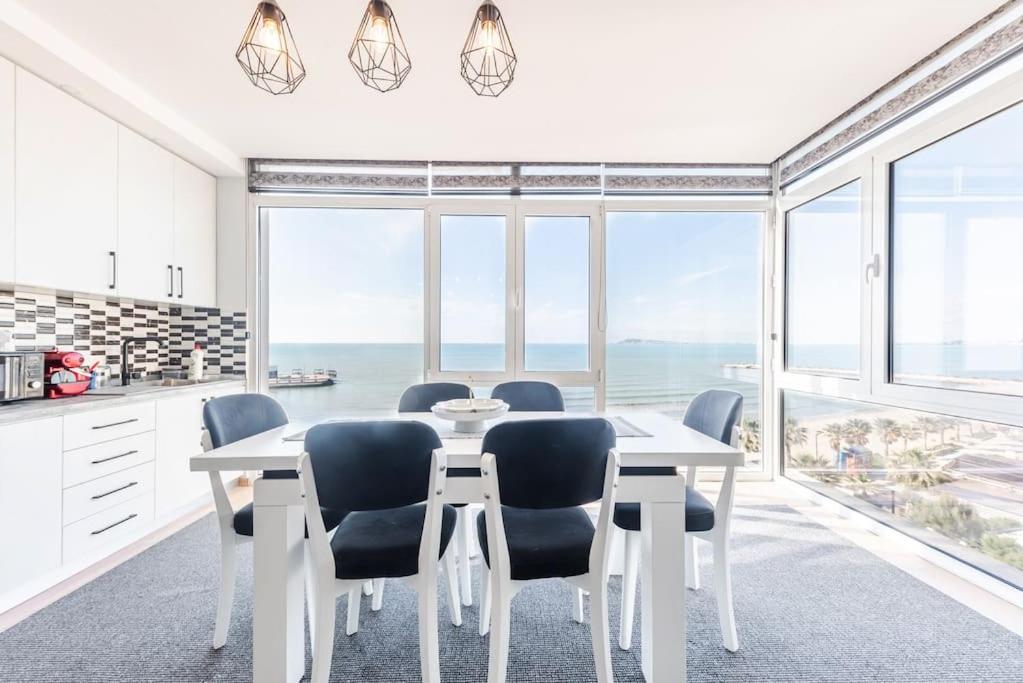 Seaview Luxury Suite by PS