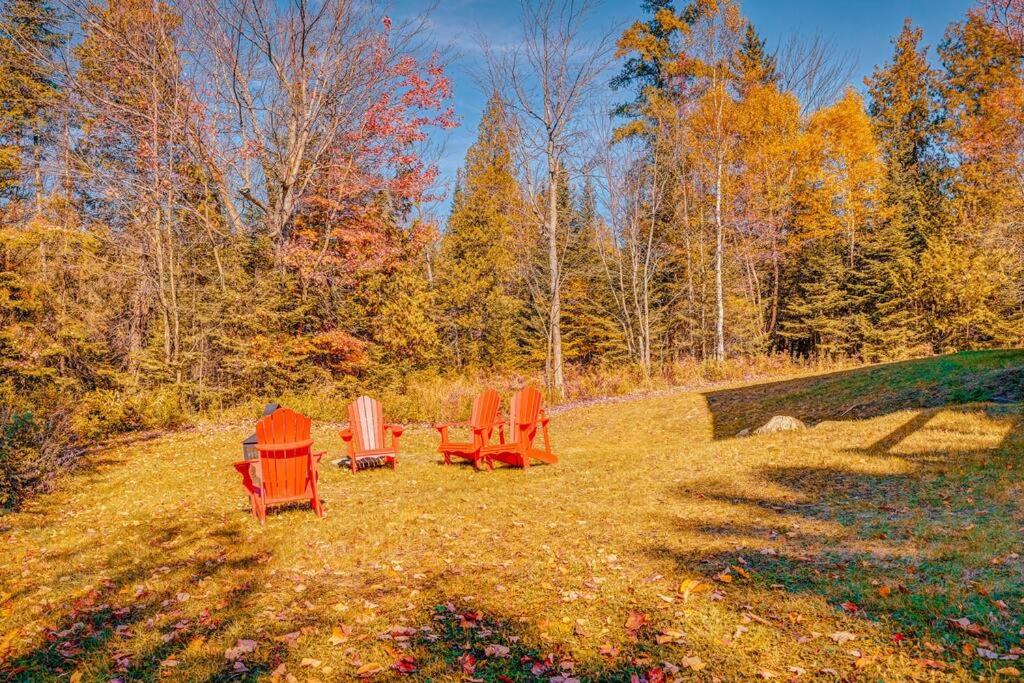 Bee Private Hot Tub Sauna Ski, Snowshoes