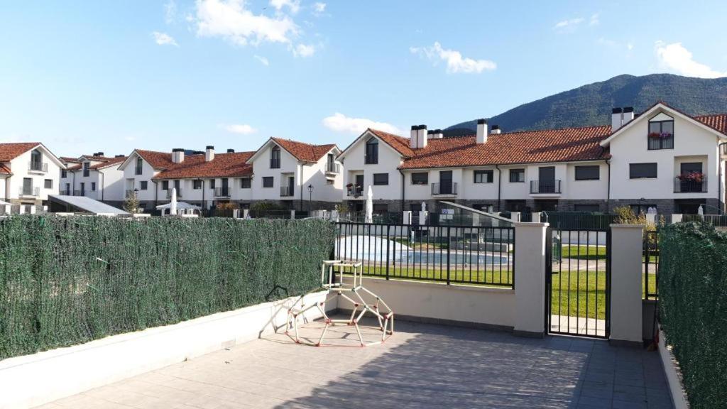 Villa Monte Pirineos photo 2
