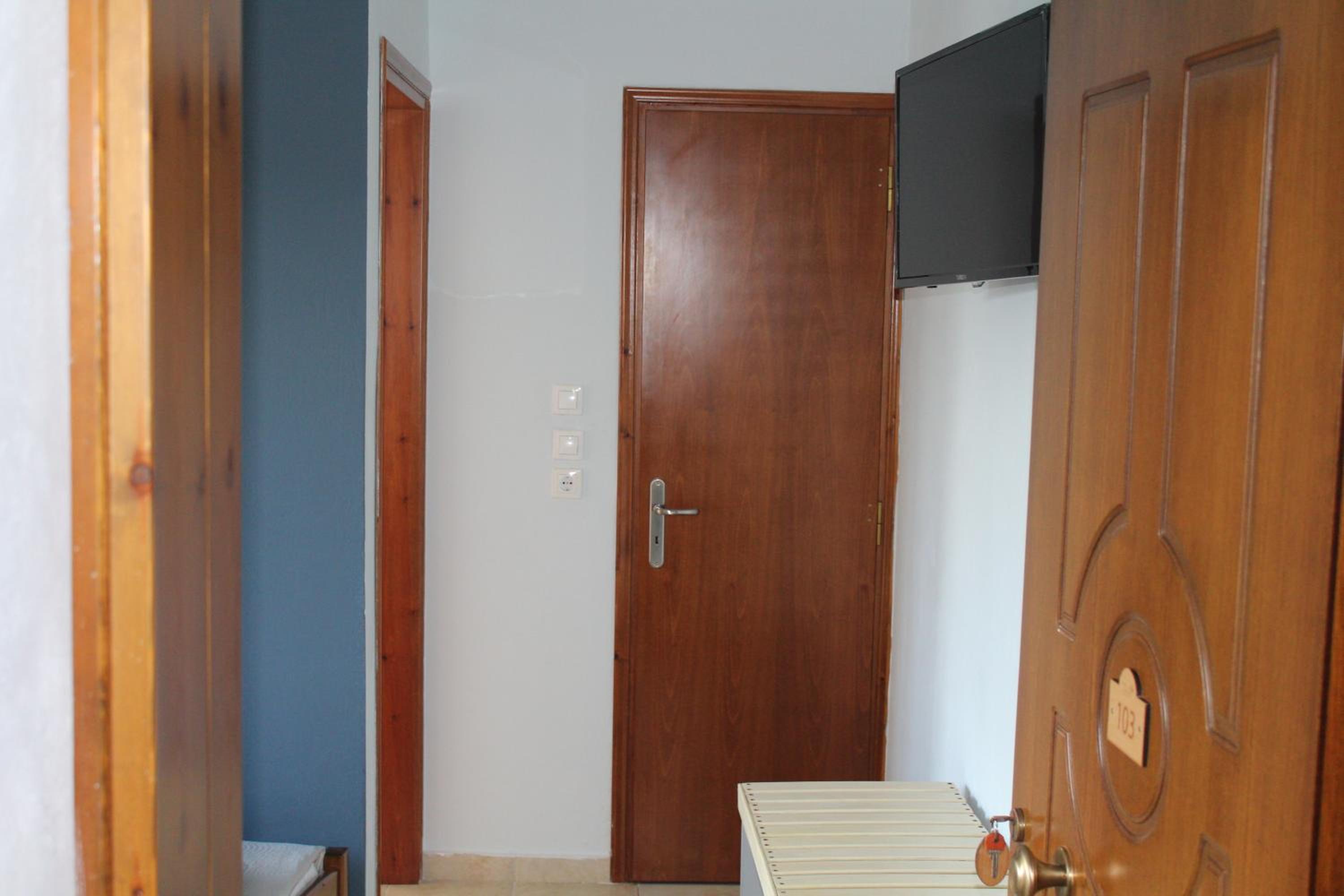 Photo 28