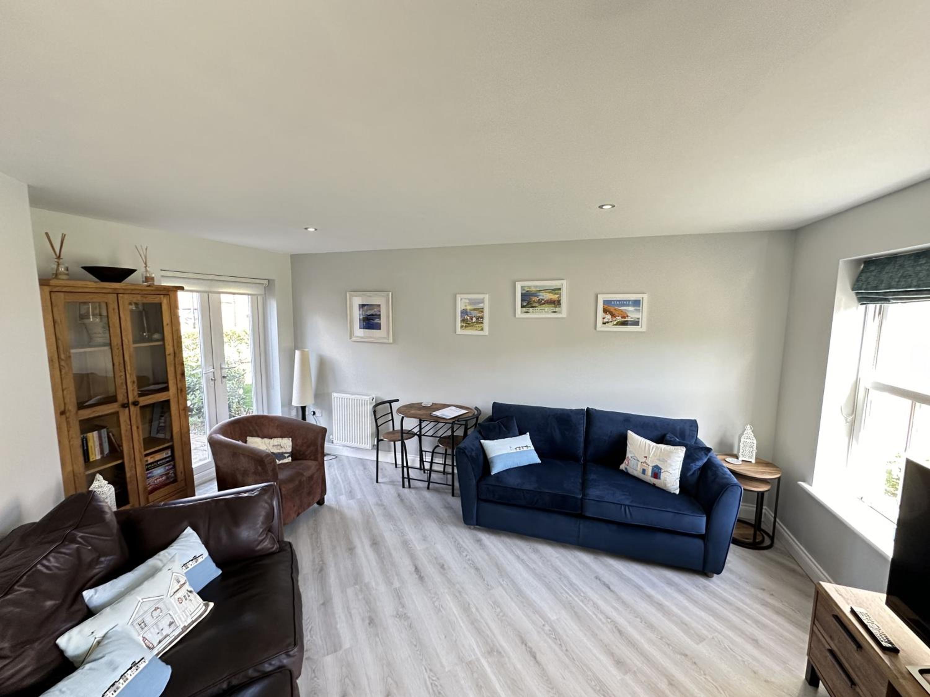 Honeybee Cottage - Part of the The Bay Filey Holiday Village with pool, gym and direct beach access, pub, restaurant, tennis and meadows walks