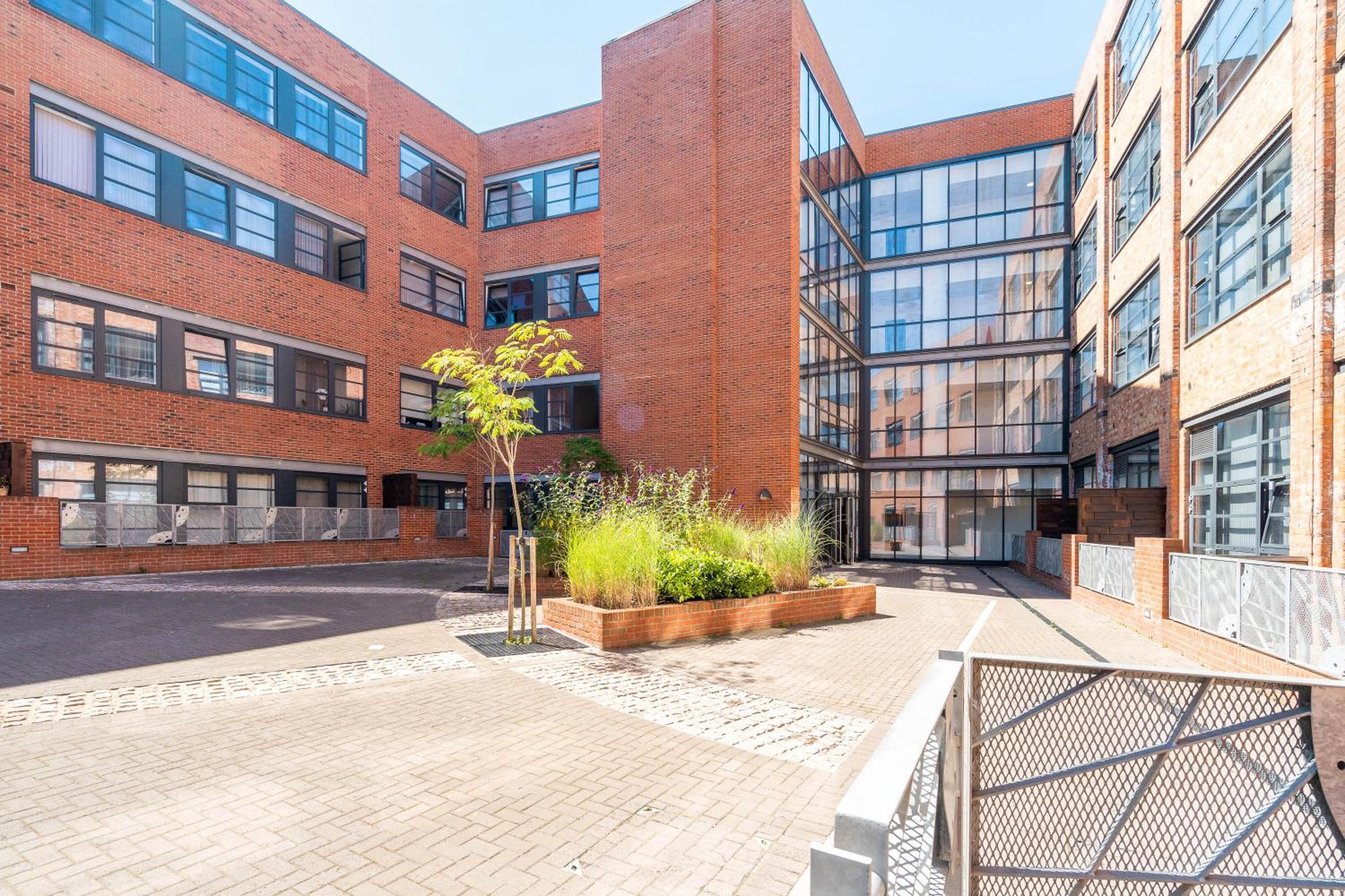 Birmingham City Centre - Cosy Apartment - Balcony - Free Netflix & Wifi 139K