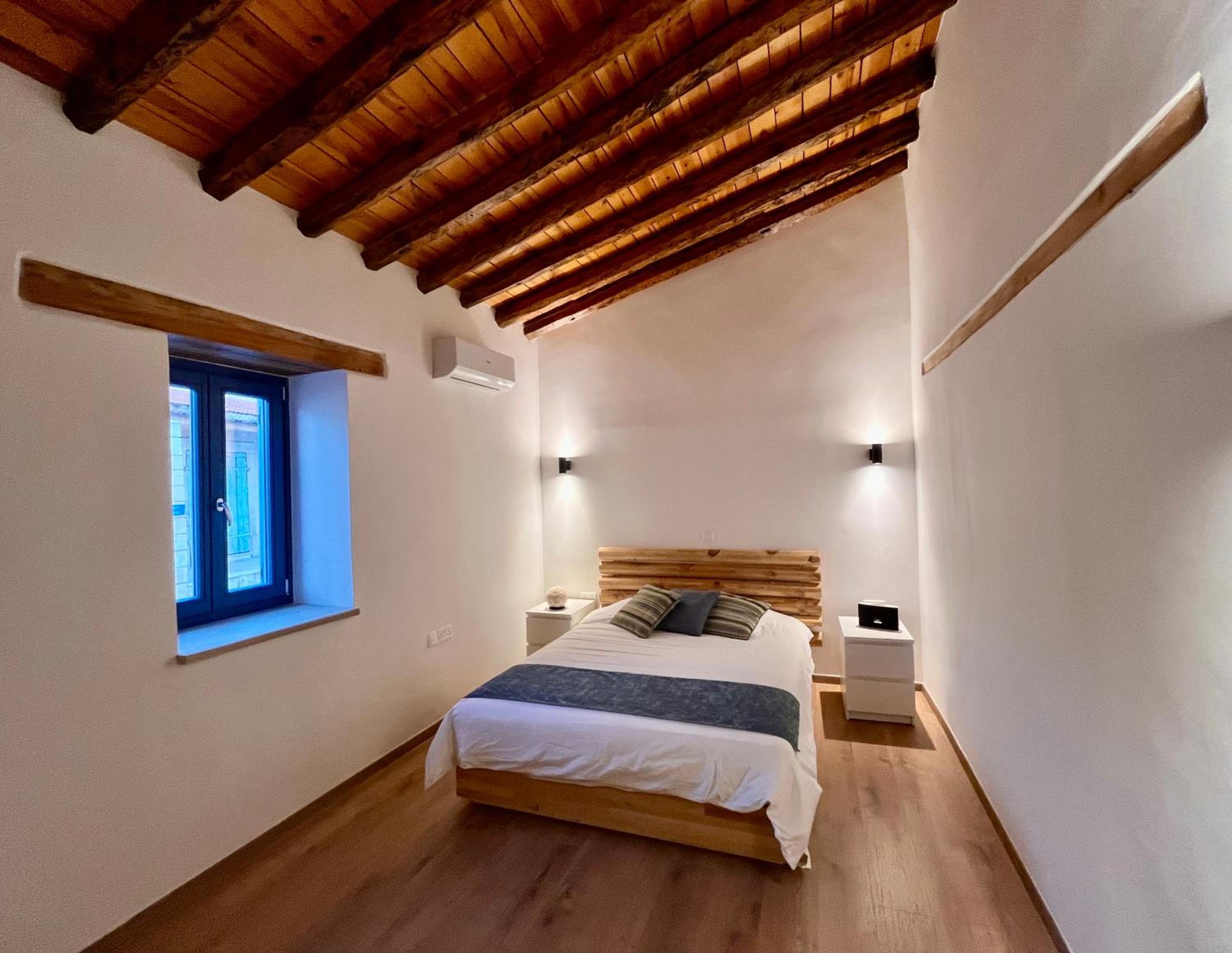 The Courtyard Episkopi Guest Houses