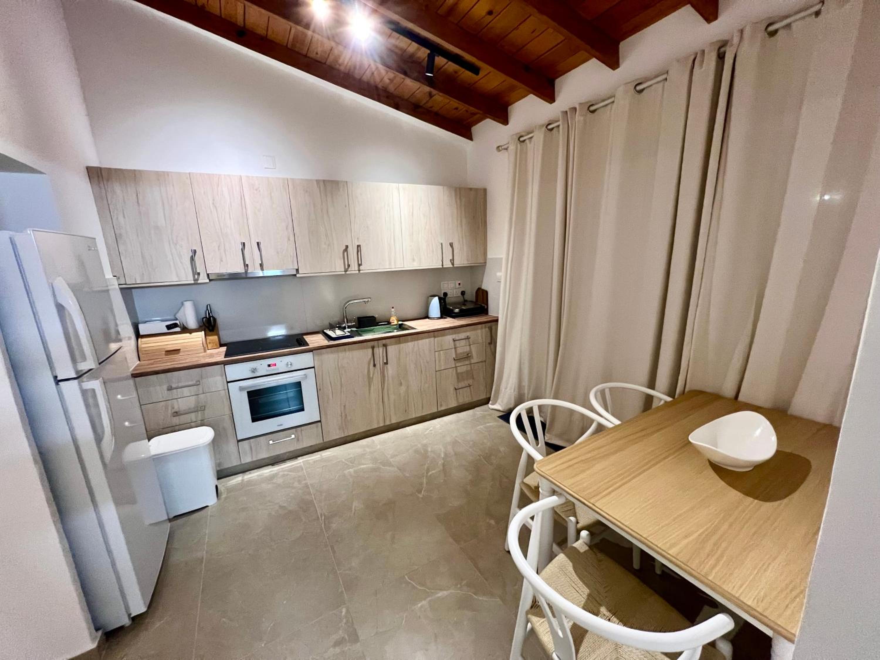 The Courtyard Episkopi Guest Houses