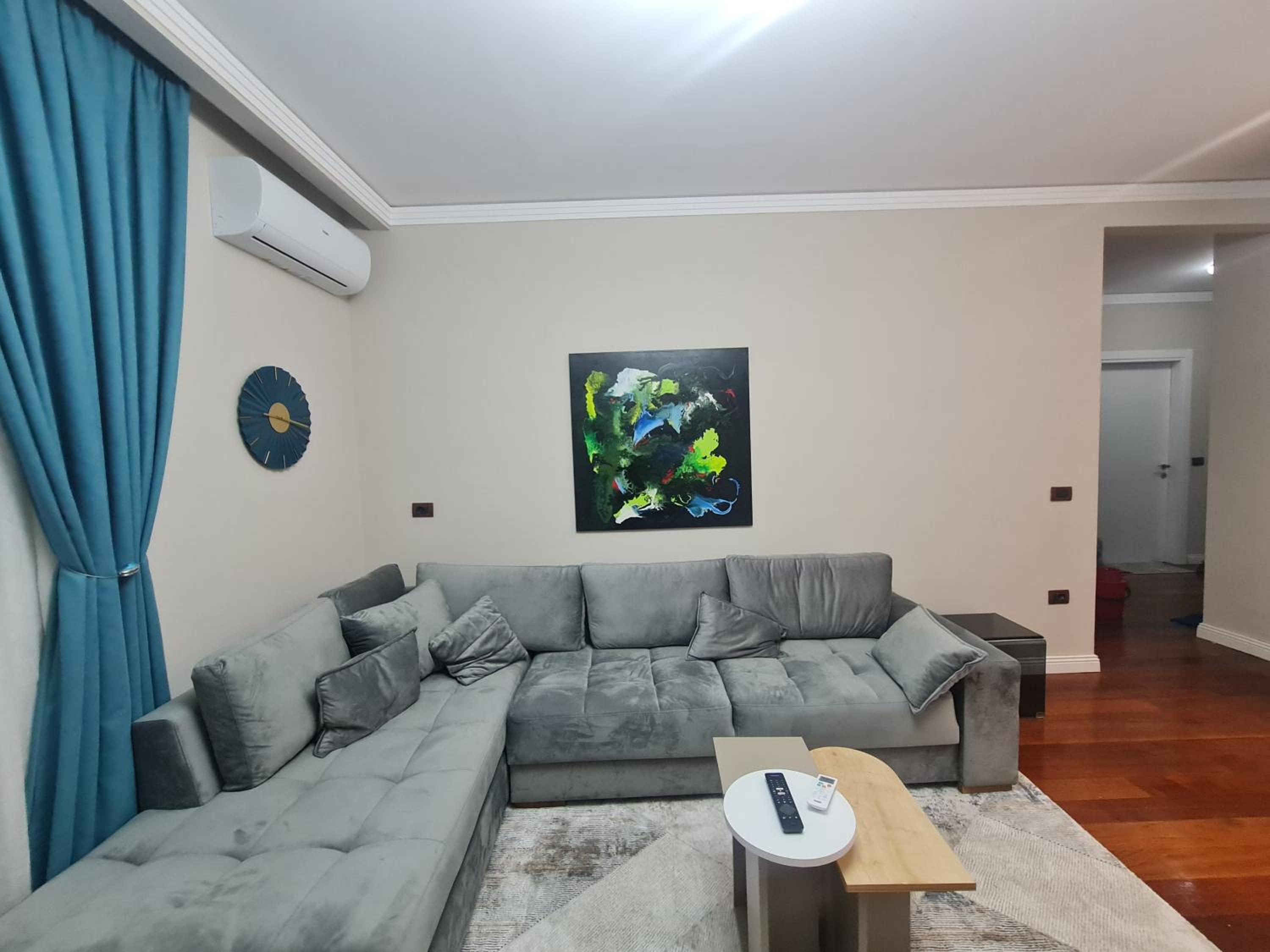 Iggy's Apartment