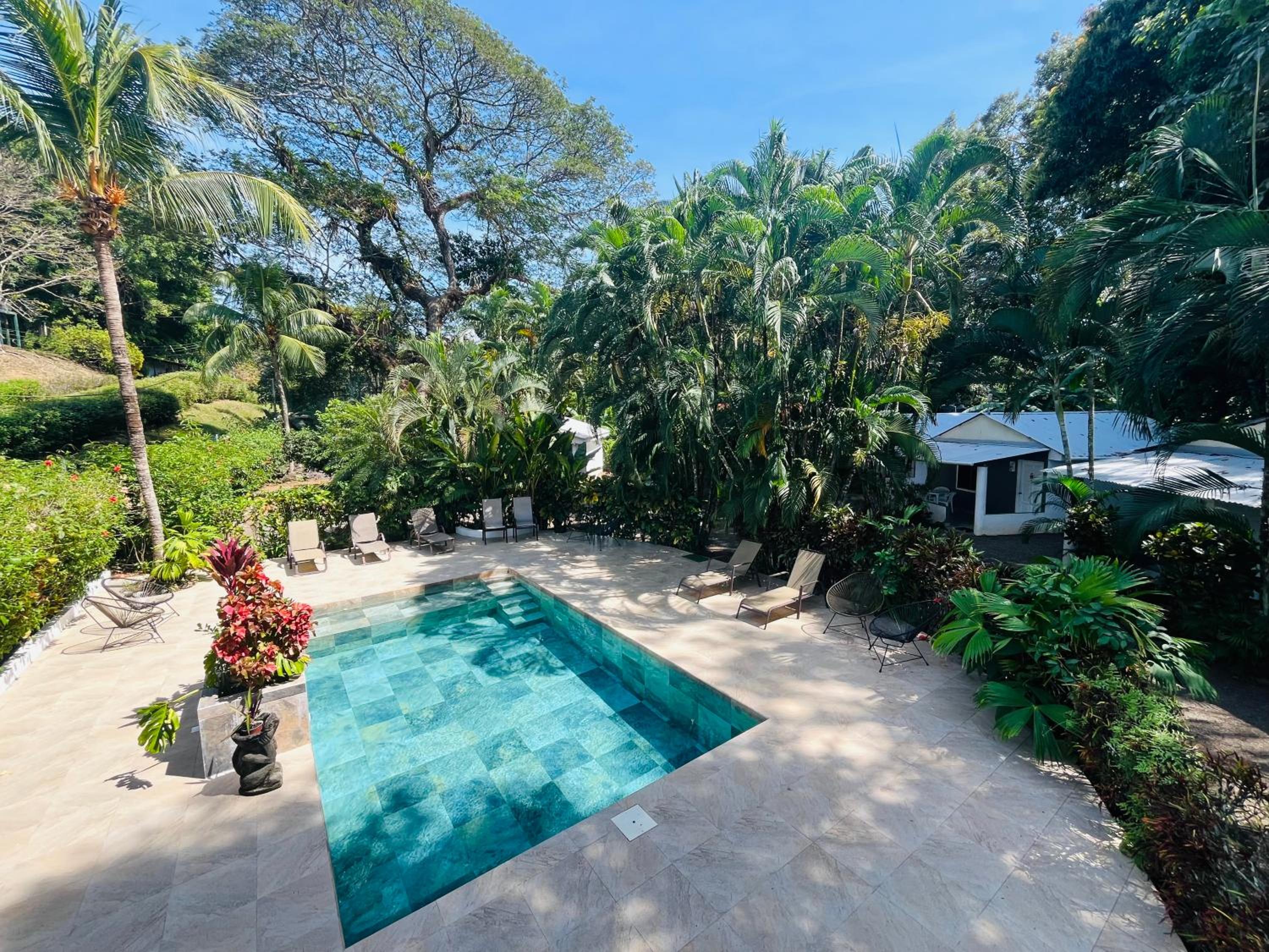Central Pacific Areas Vacations - Villas Majolana - Property Image 1