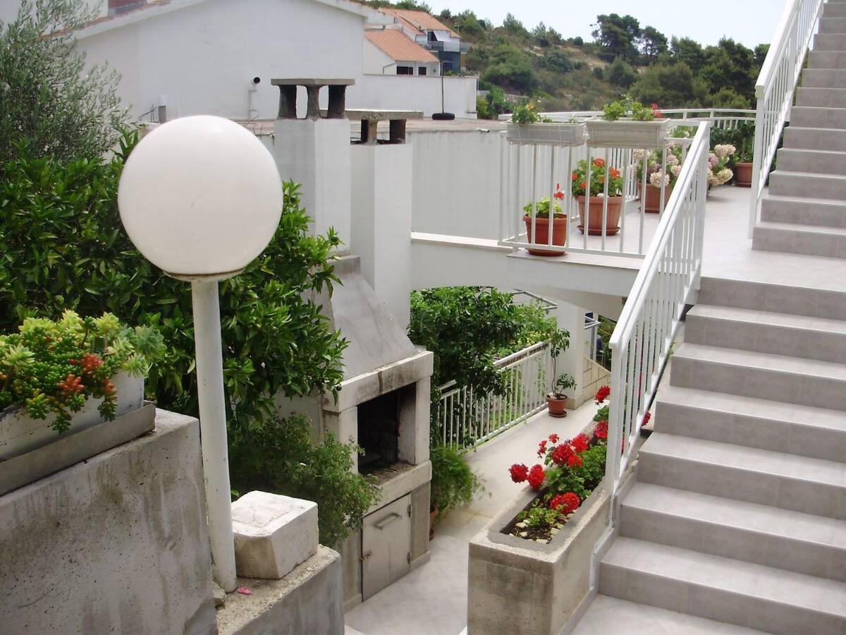 Photo 45