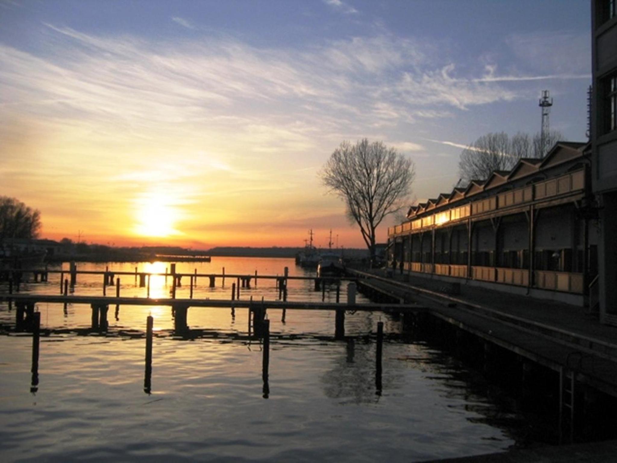 Fewo Strandläufer Usedom im Grünen ruhig Terrasse Parkplatz