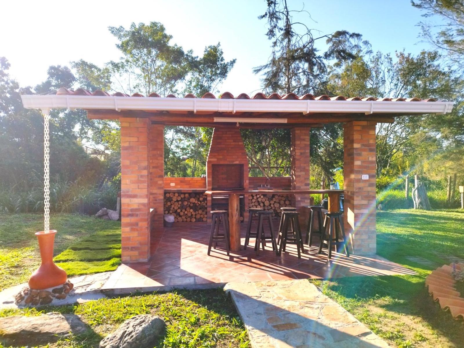 HERMOSA CABAÑA VILLA JULIA MESA DE LOS SANTOS