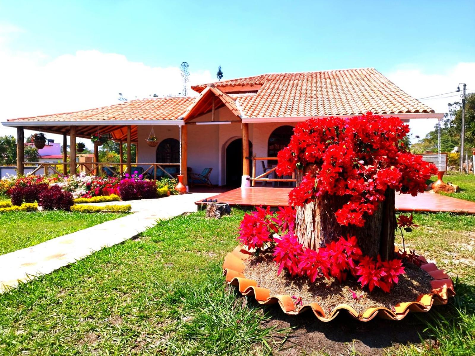 HERMOSA CABAÑA VILLA JULIA MESA DE LOS SANTOS