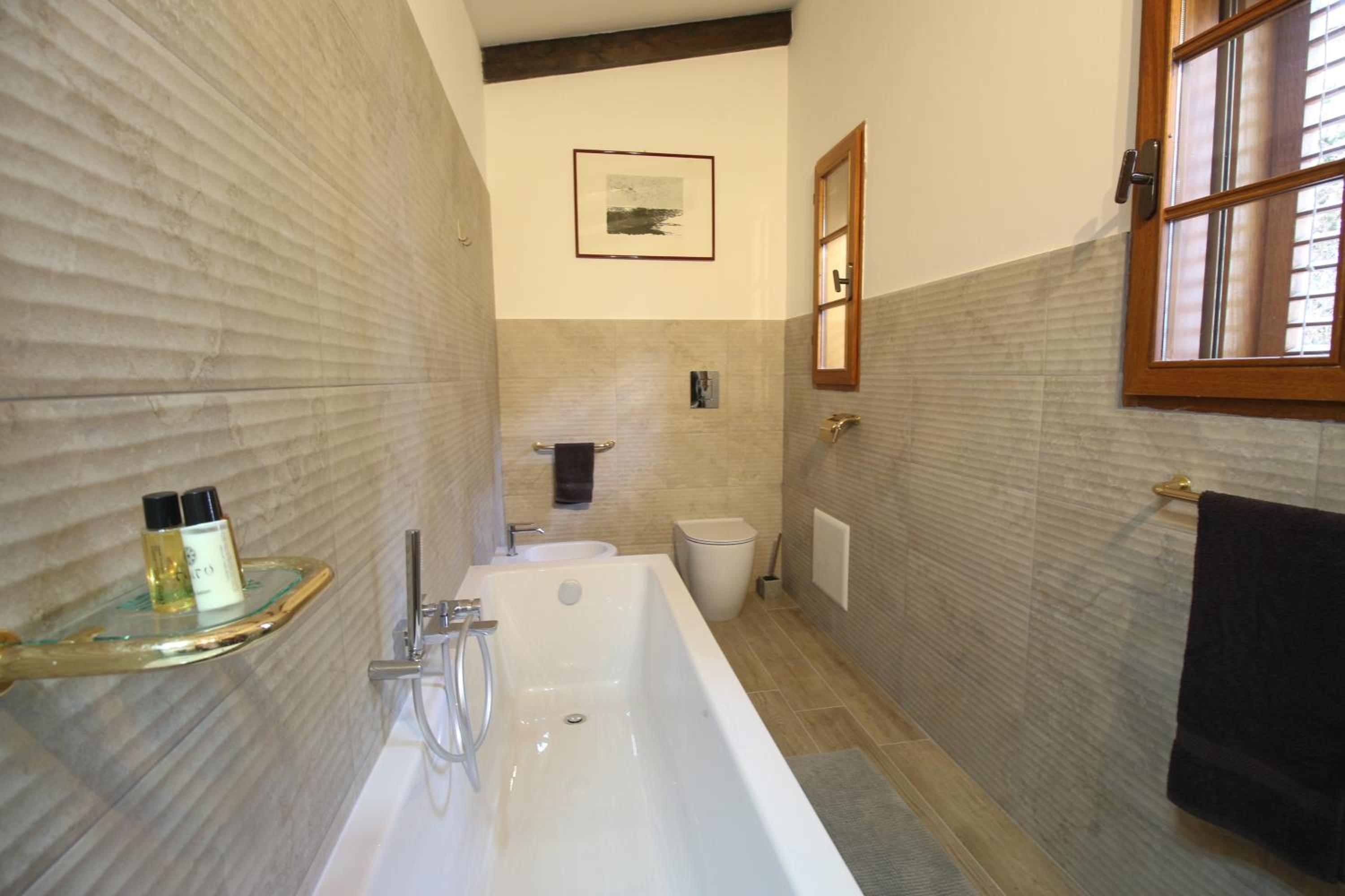 Villa Rosa Bianca view 5