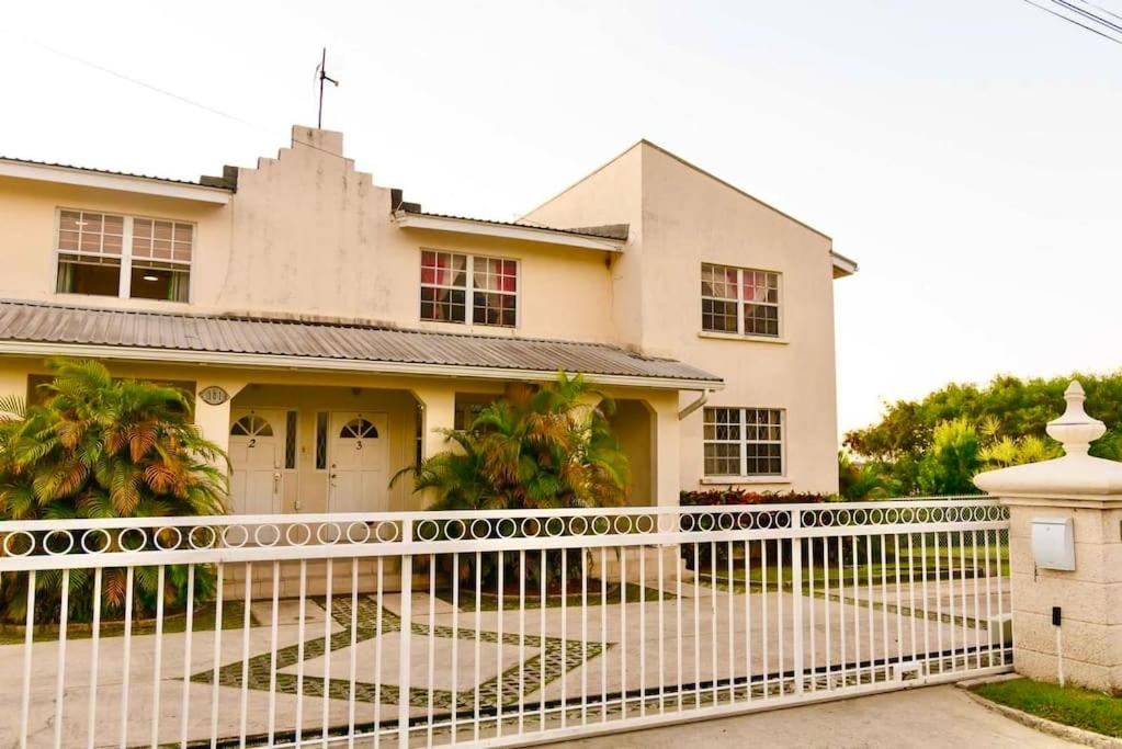 2 Bedroom Apartment at Maynards