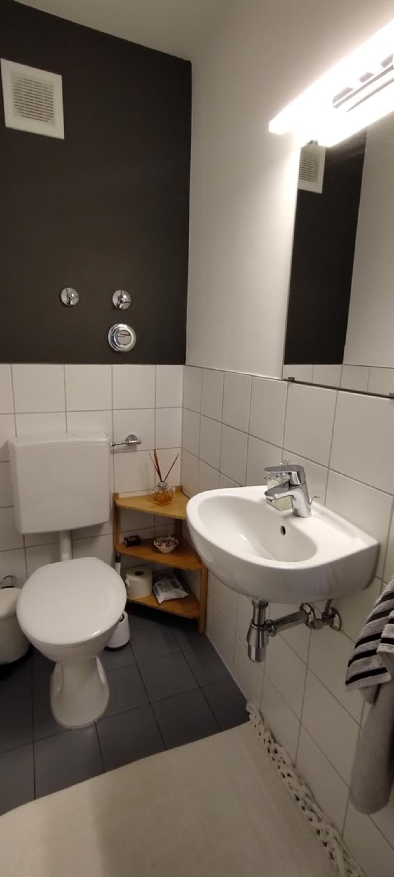 Stuttgart Vacations - SHARED Cozy place in Stuttgart's heart! - Property Image 3